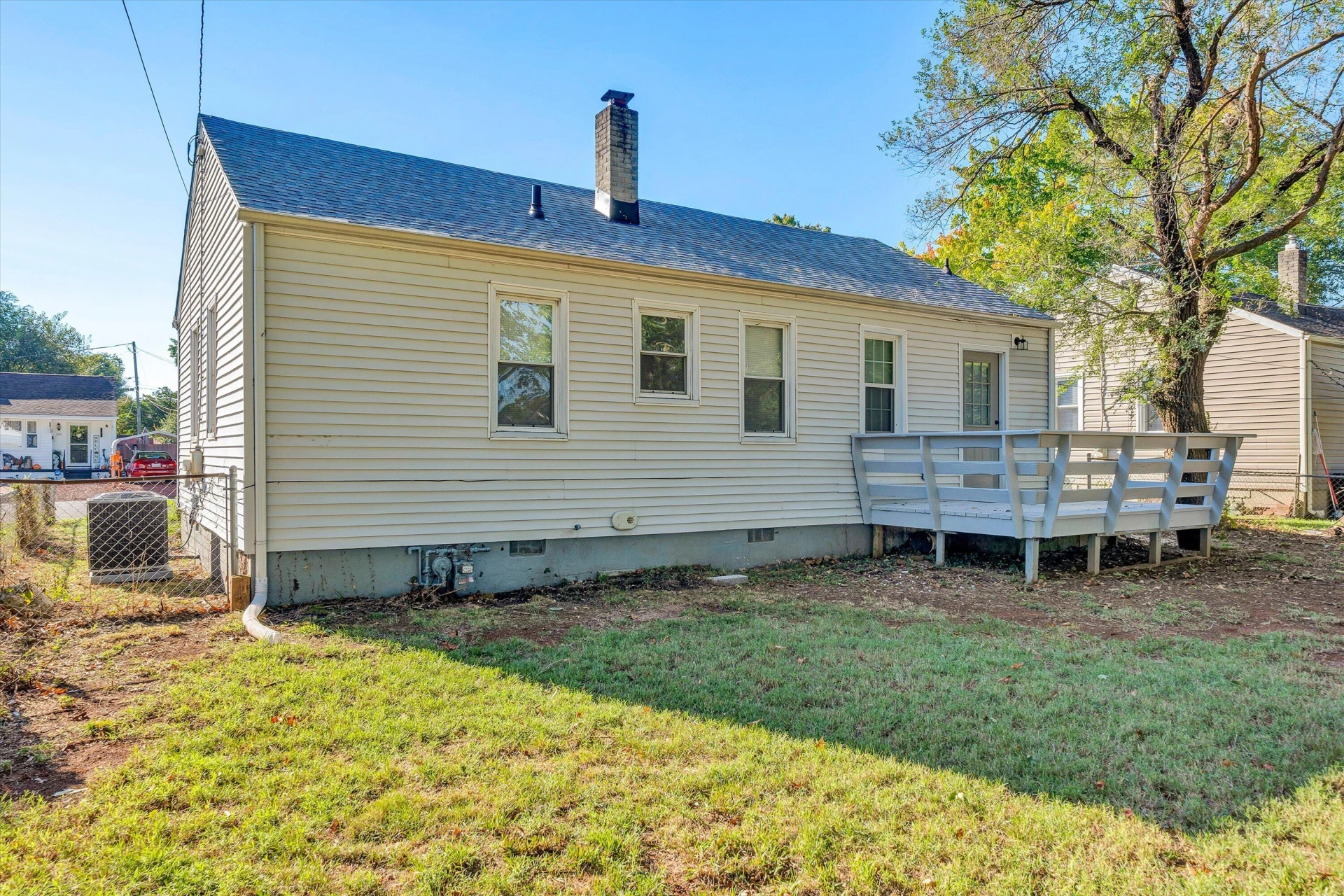 3310 Birchlawn AVE NW - Photo 21