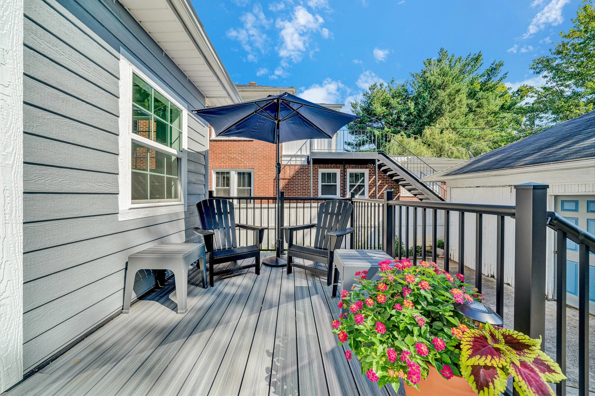 1726 Maiden LN SW - Photo 35