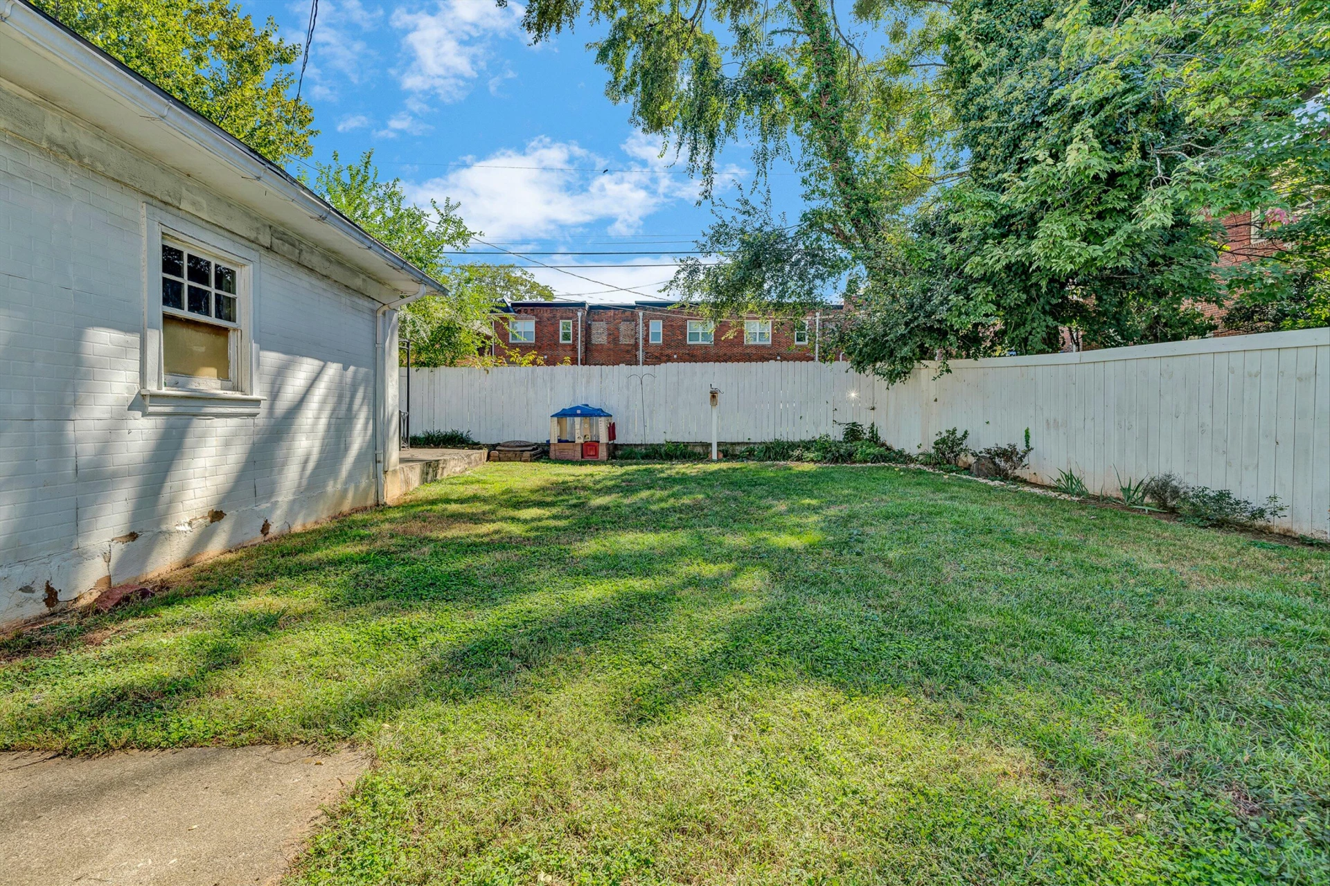 1726 Maiden LN SW - Photo 40