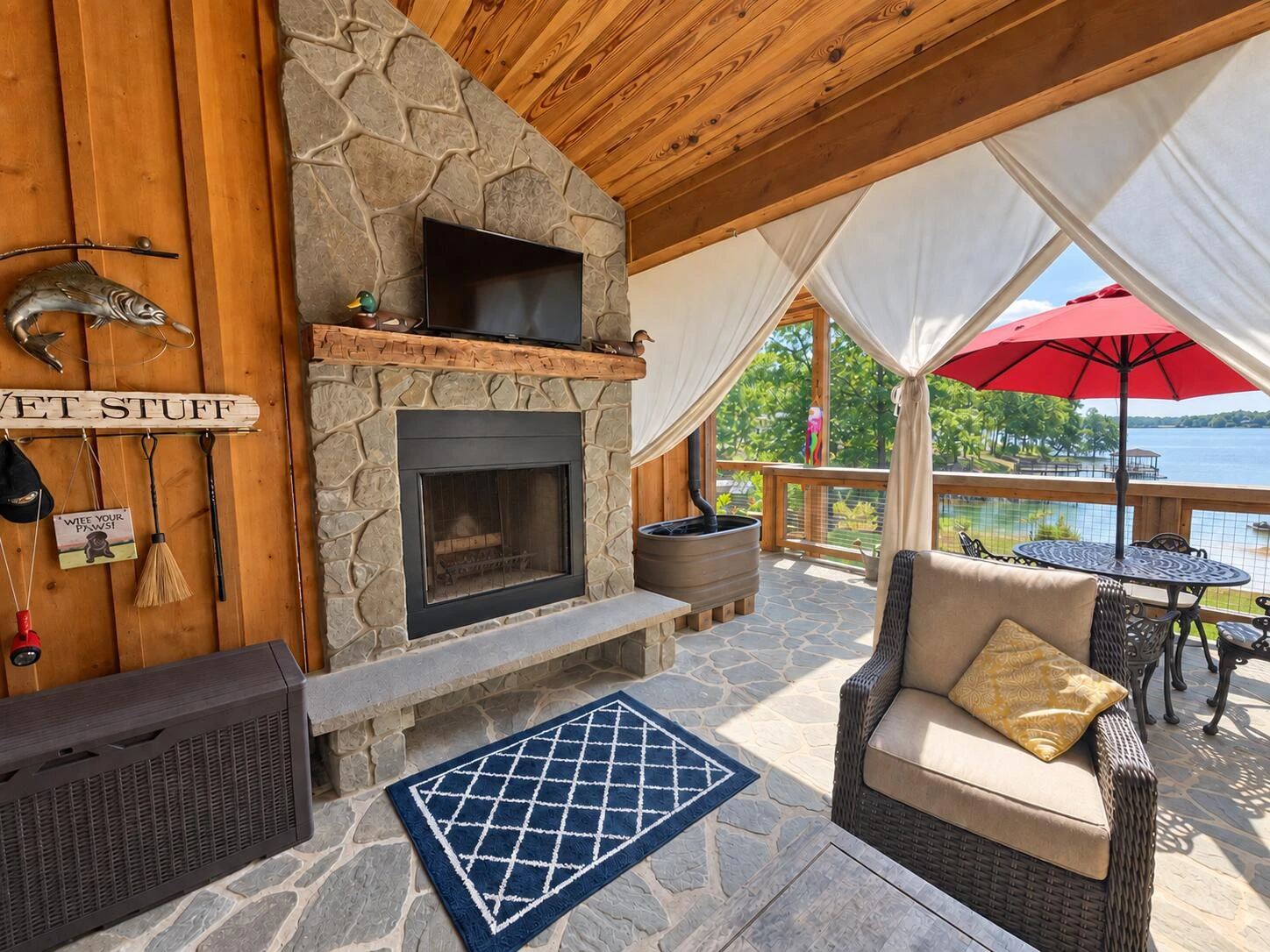 214 Saunders Point RD - Photo 17
