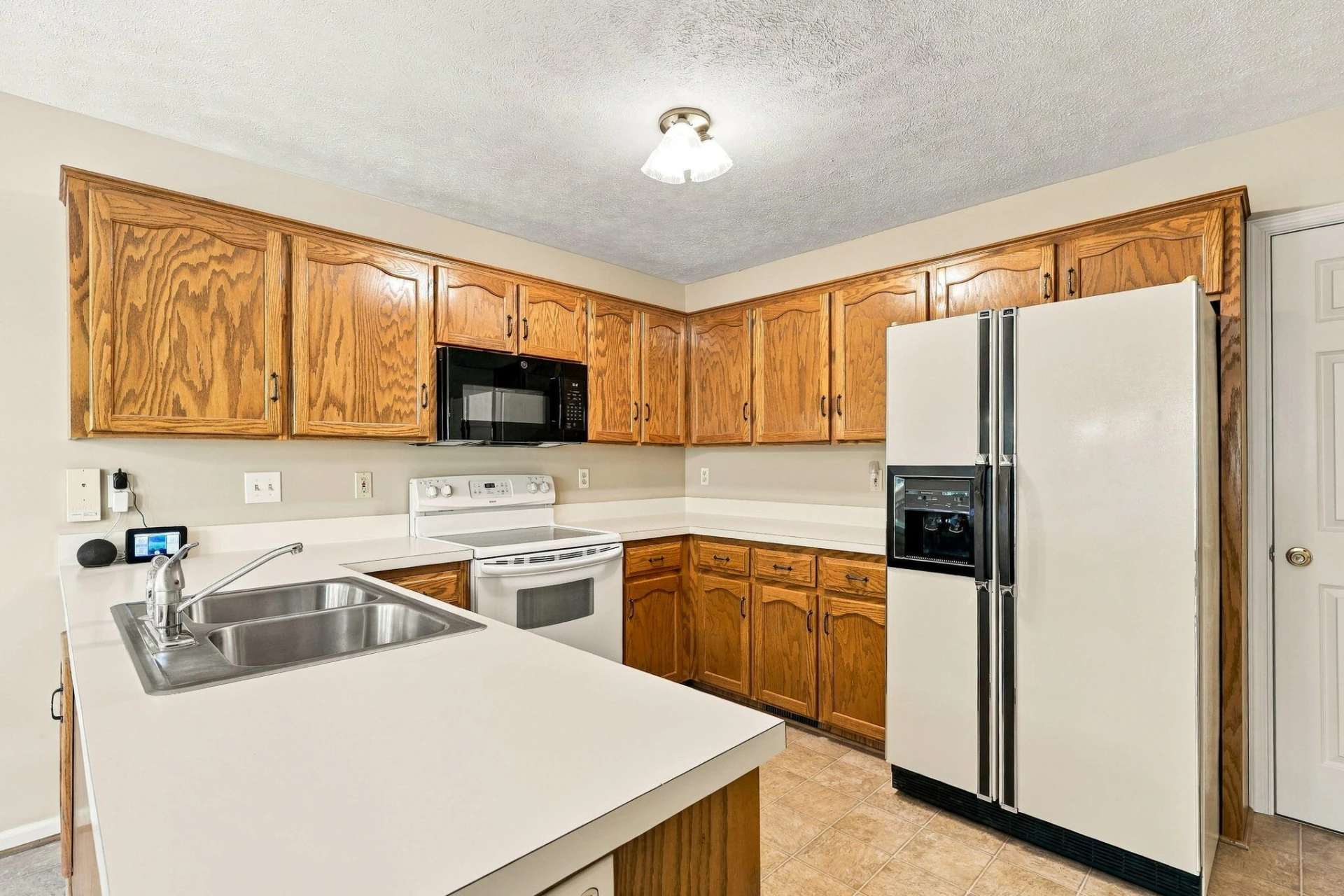 105 Stirling CT - Photo 13