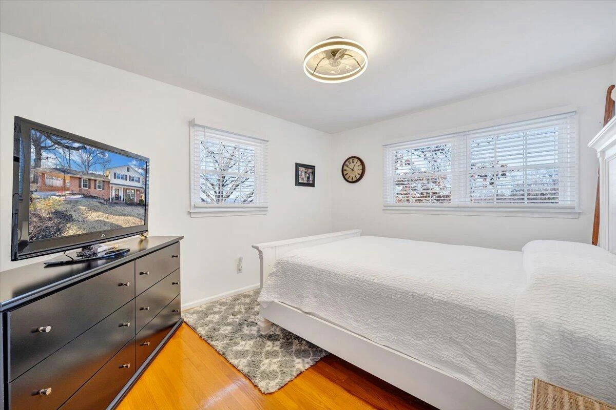 2831 Westclub DR - Photo 30