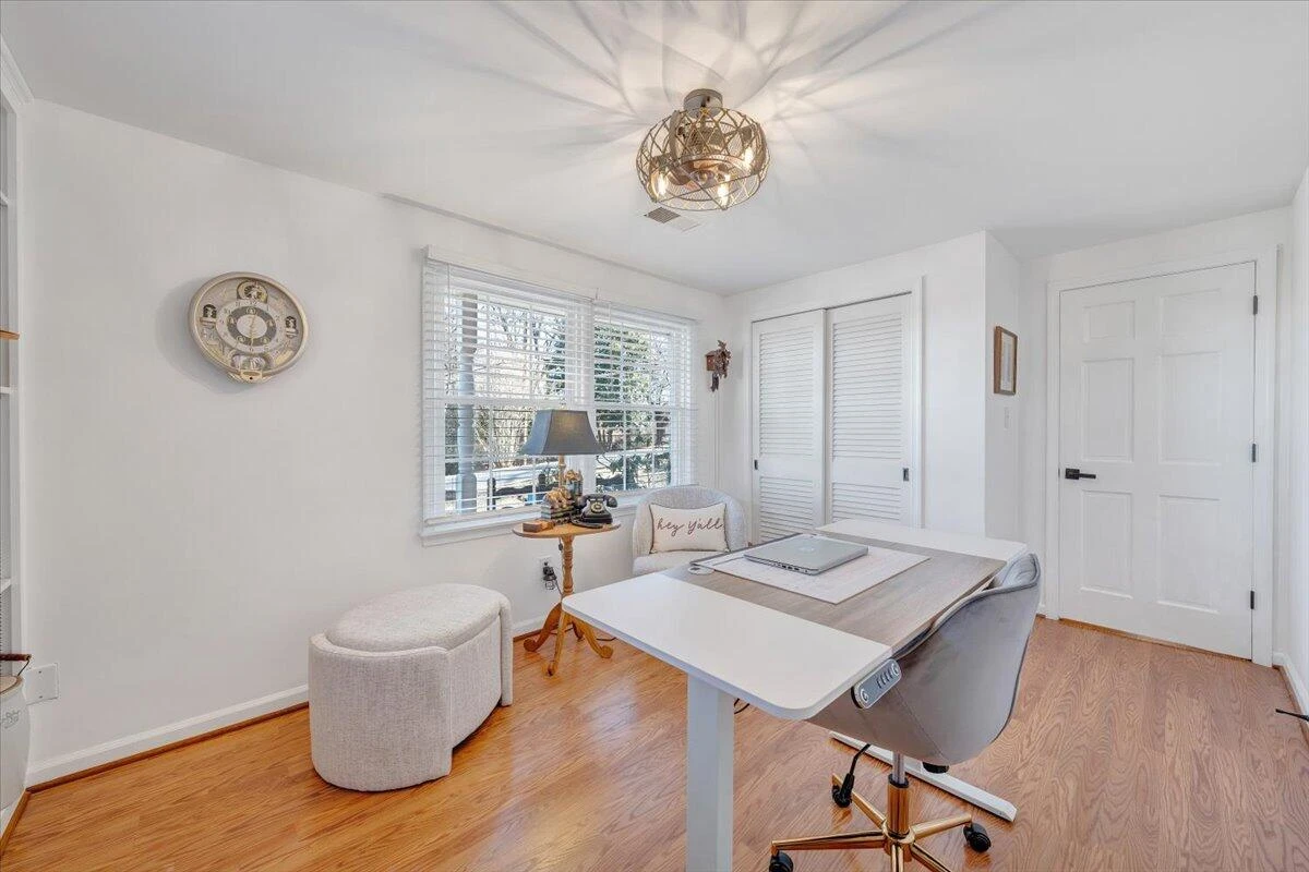 2831 Westclub DR - Photo 37