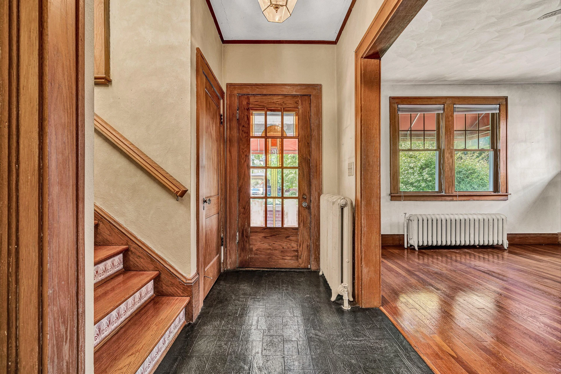 2315 Maiden LN SW - Photo 6