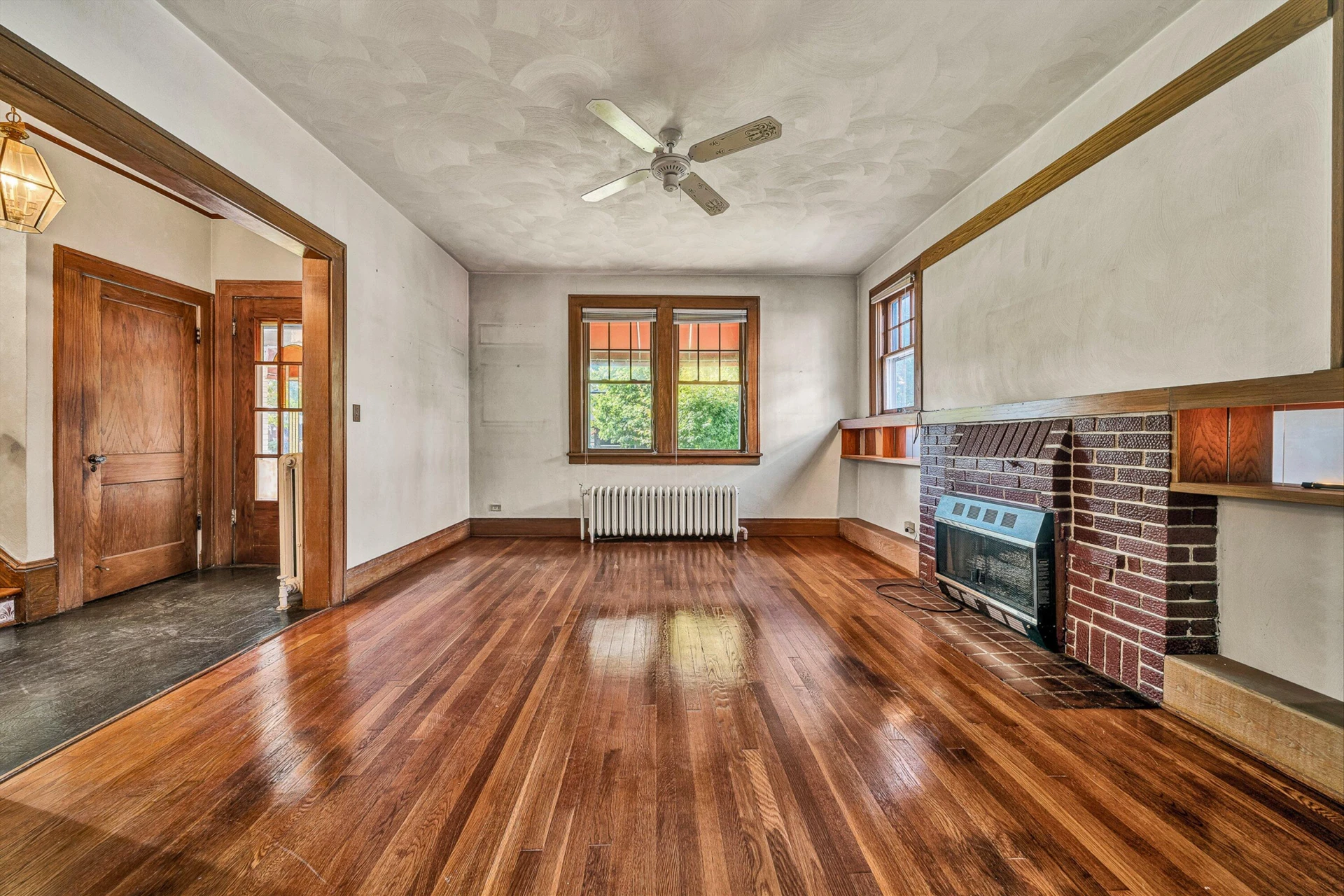 2315 Maiden LN SW - Photo 8