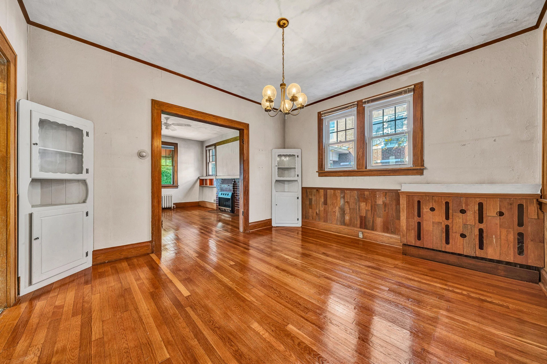 2315 Maiden LN SW - Photo 10