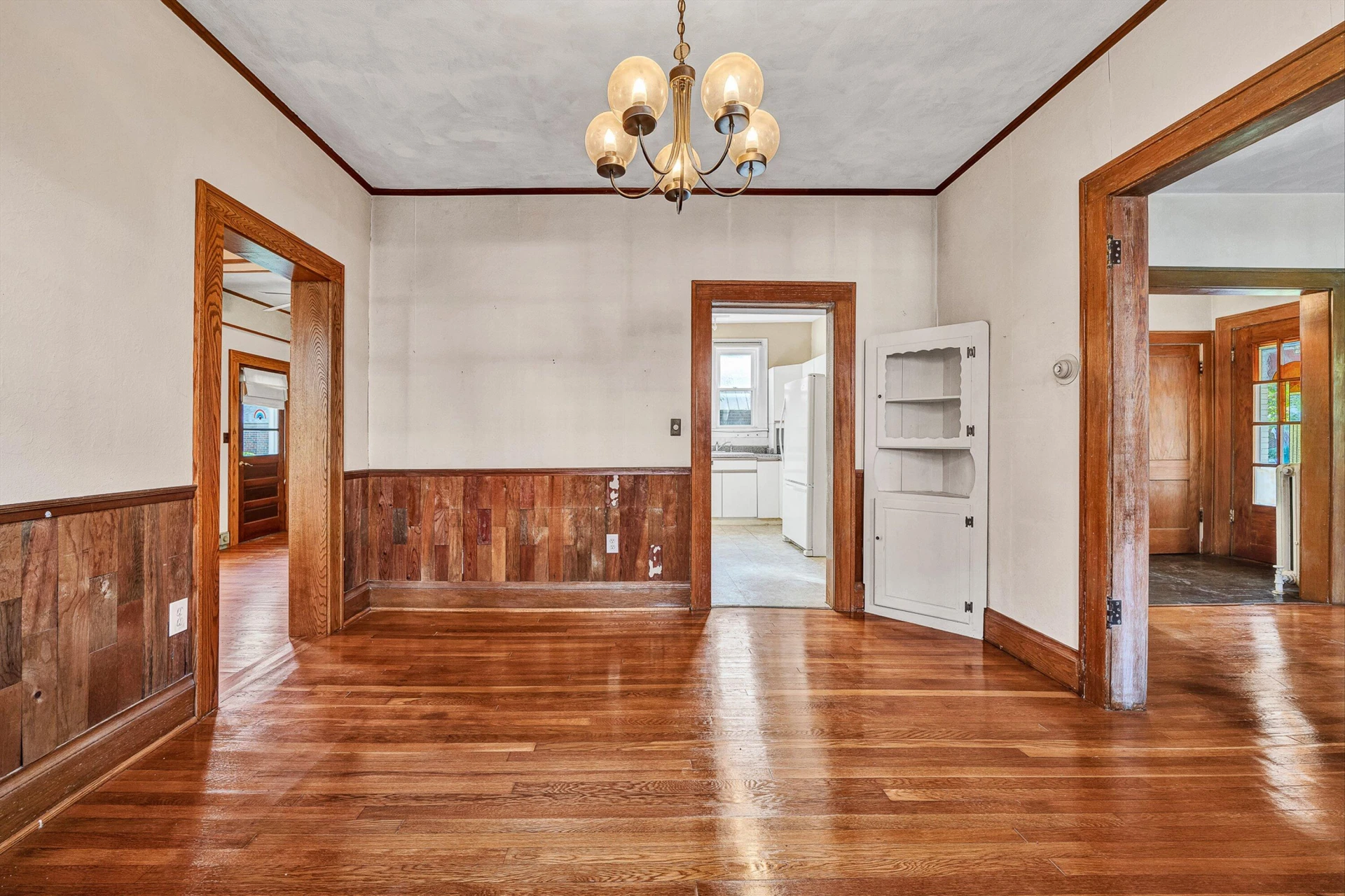 2315 Maiden LN SW - Photo 11