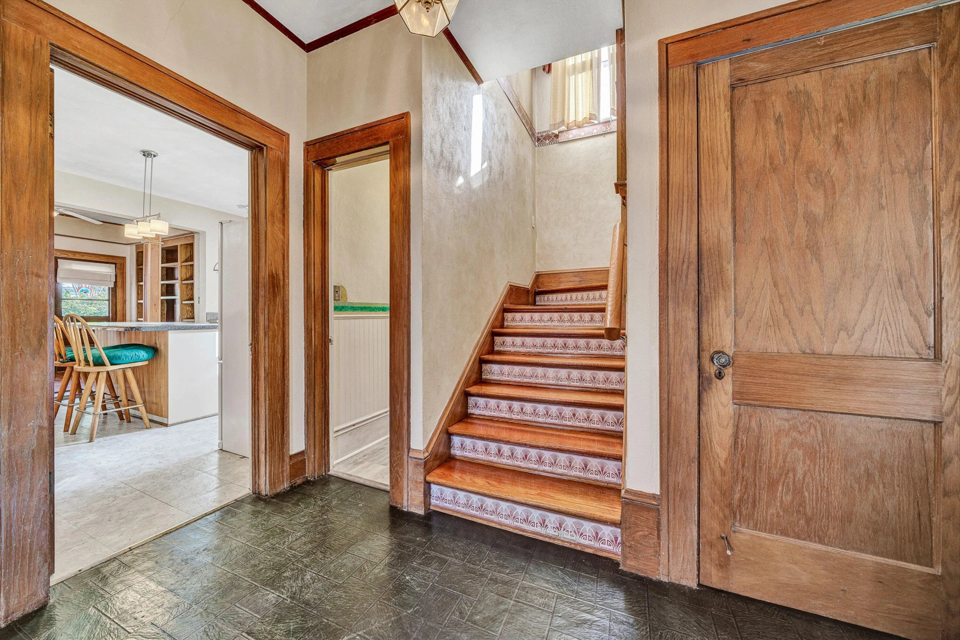 2315 Maiden LN SW - Photo 12