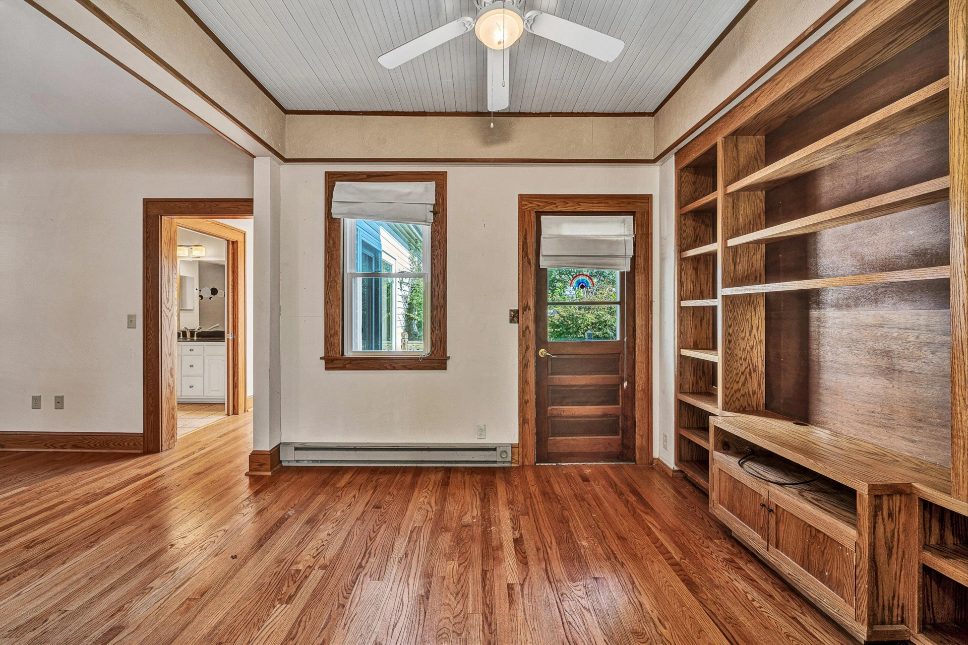 2315 Maiden LN SW - Photo 18
