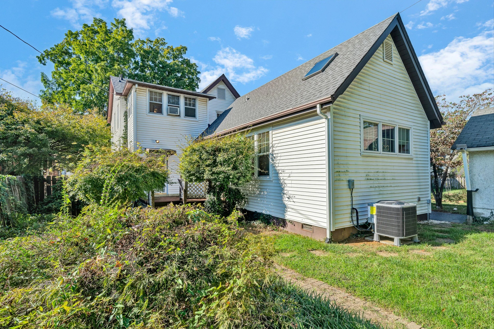 2315 Maiden LN SW - Photo 50