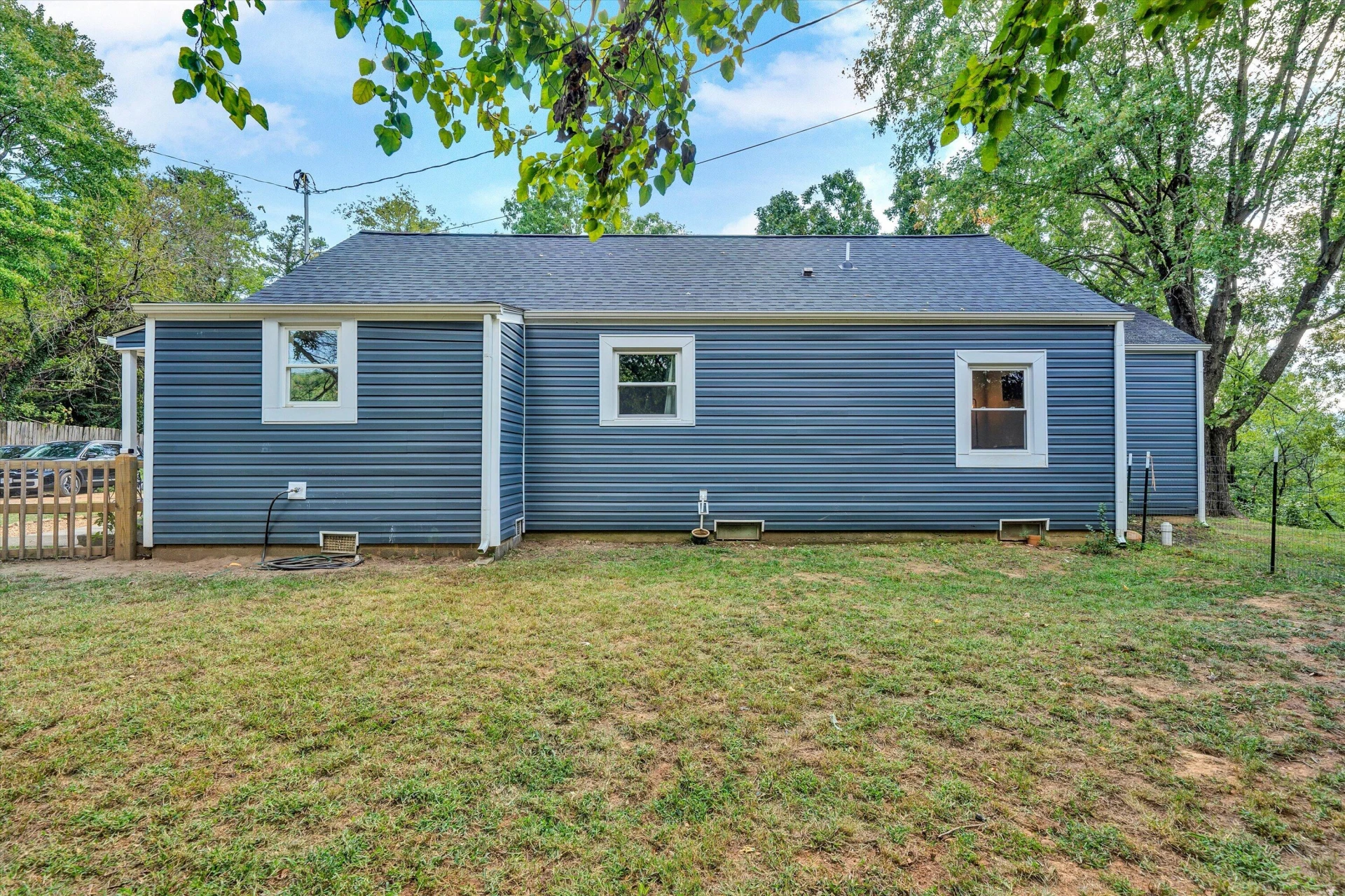 324 Jamie LN - Photo 35