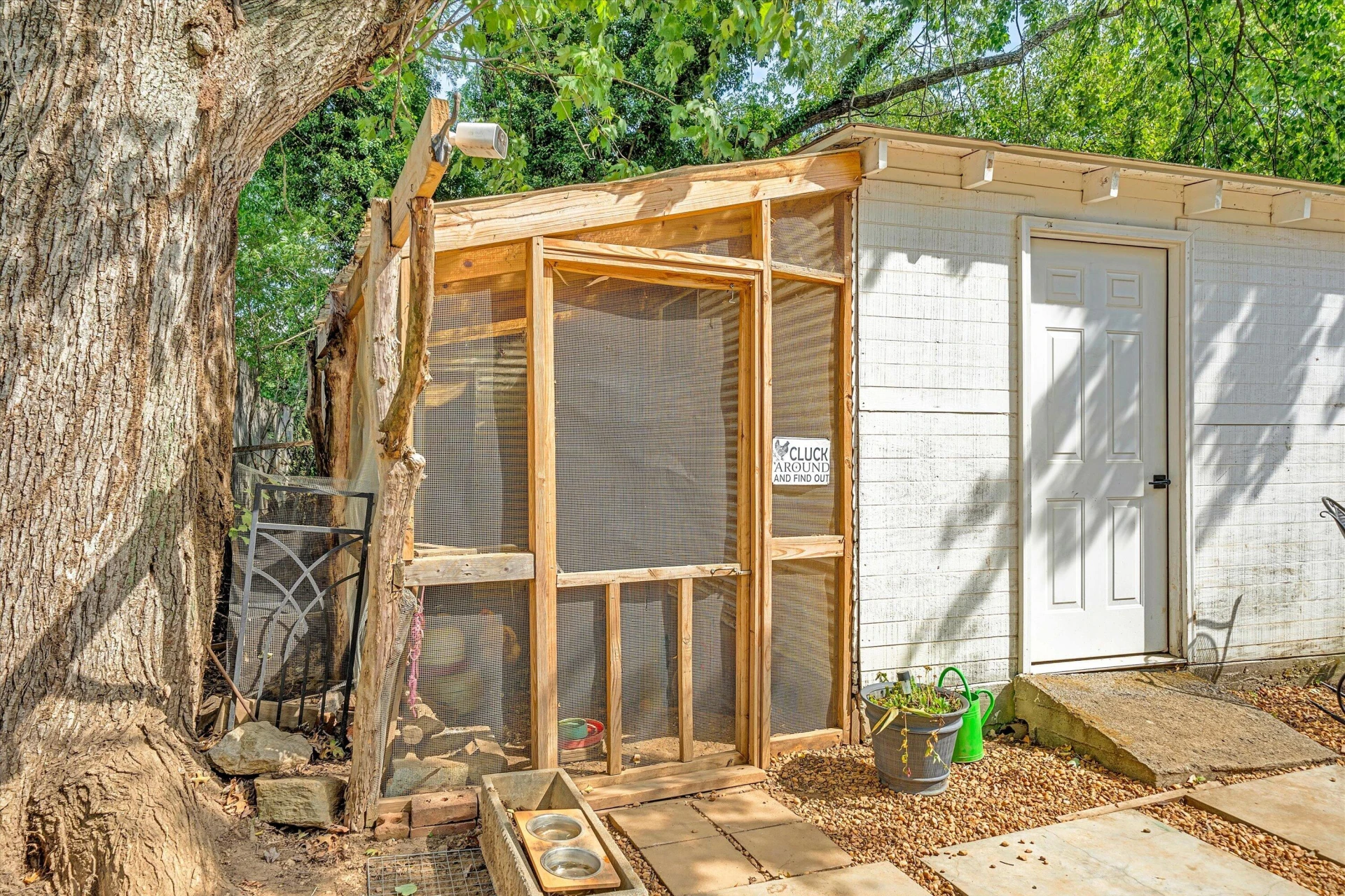 324 Jamie LN - Photo 39