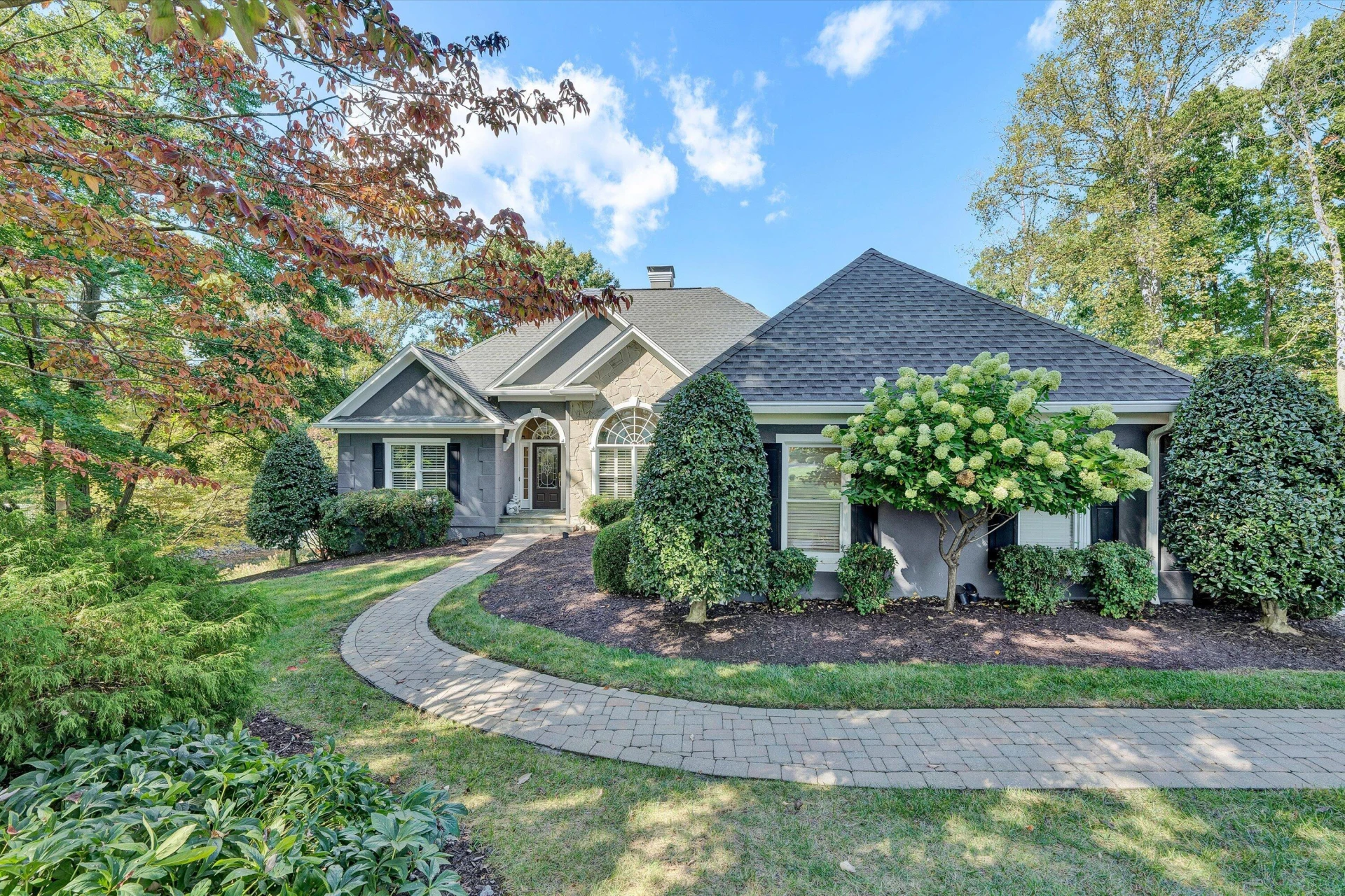 255 Upland Shores DR - Photo 2