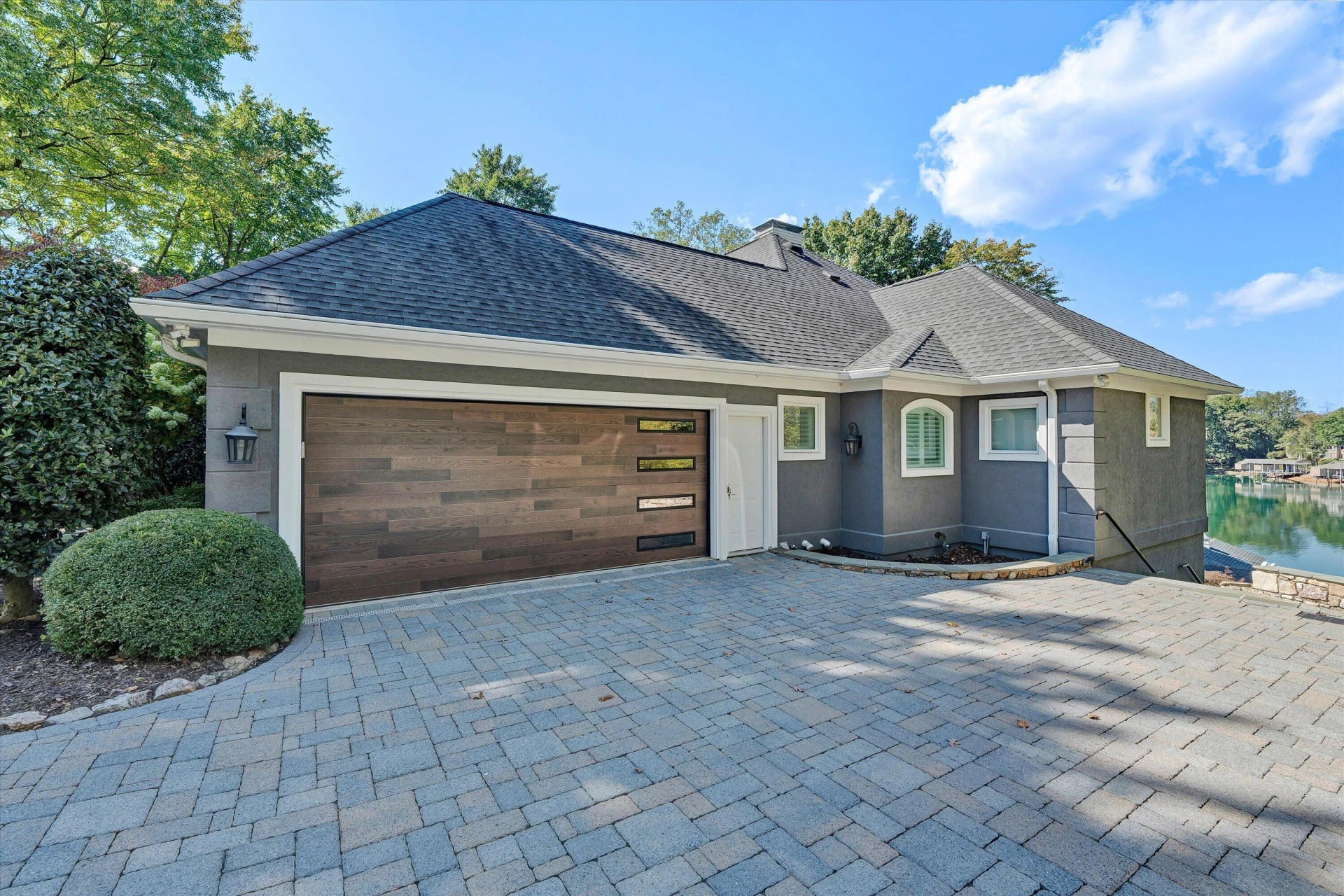 255 Upland Shores DR - Photo 36