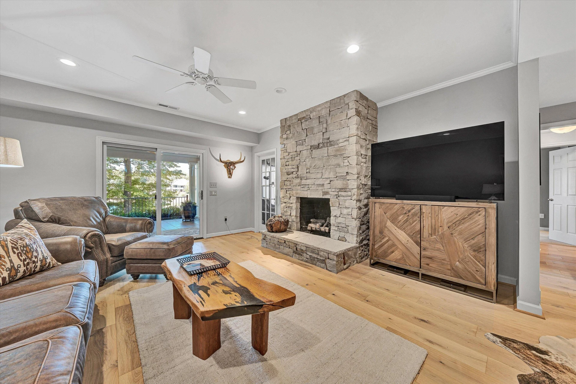 255 Upland Shores DR - Photo 39