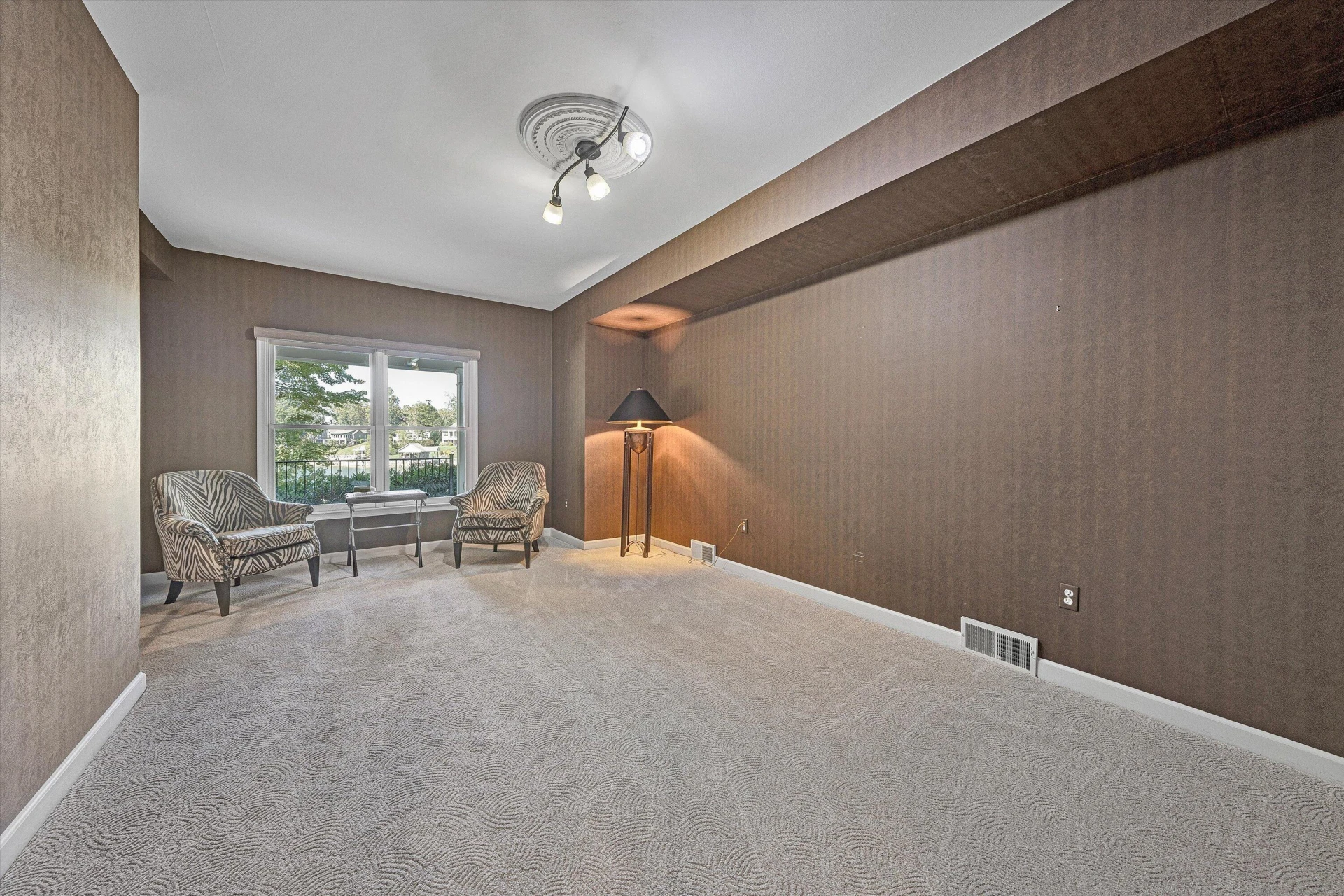 255 Upland Shores DR - Photo 41