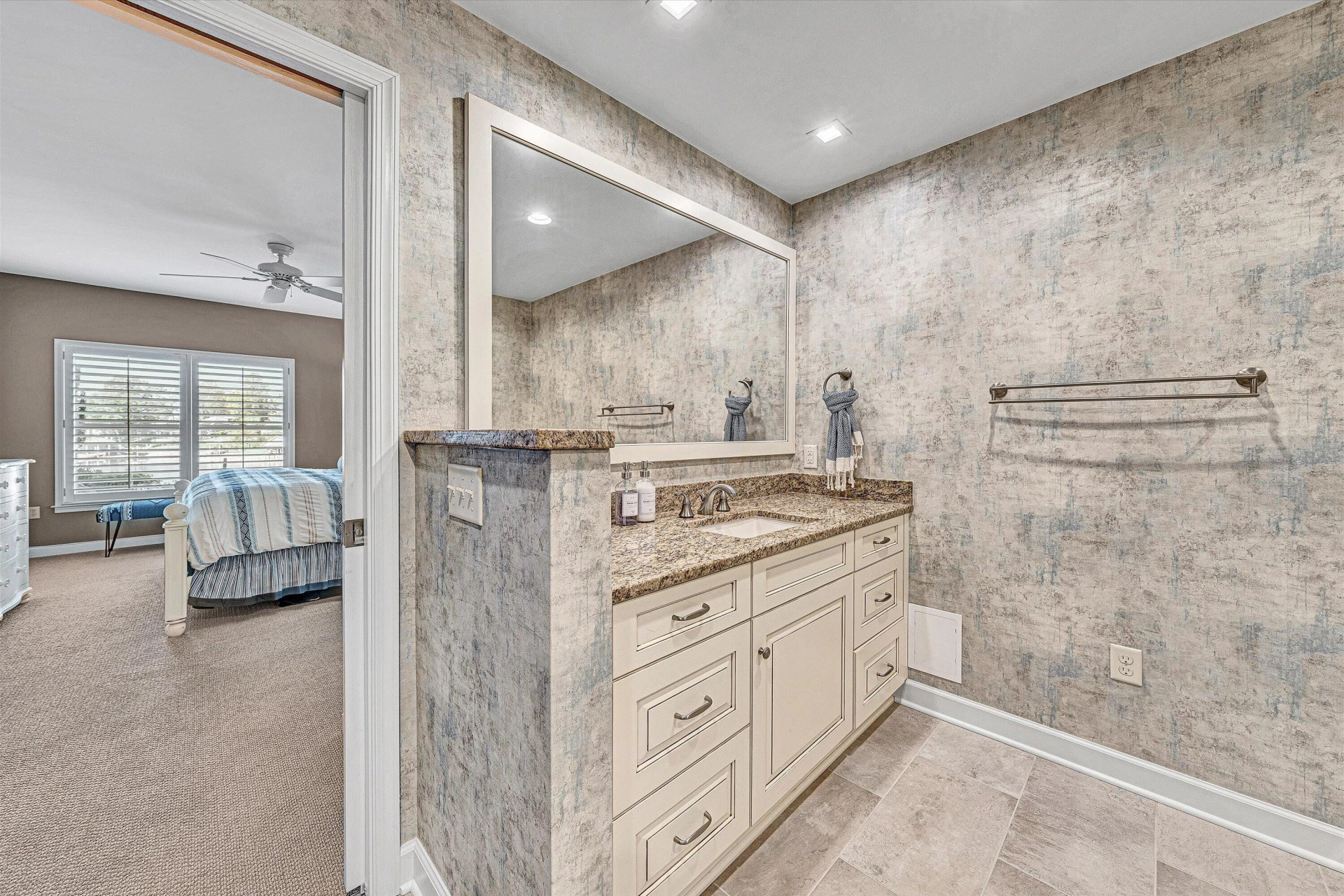 255 Upland Shores DR - Photo 43