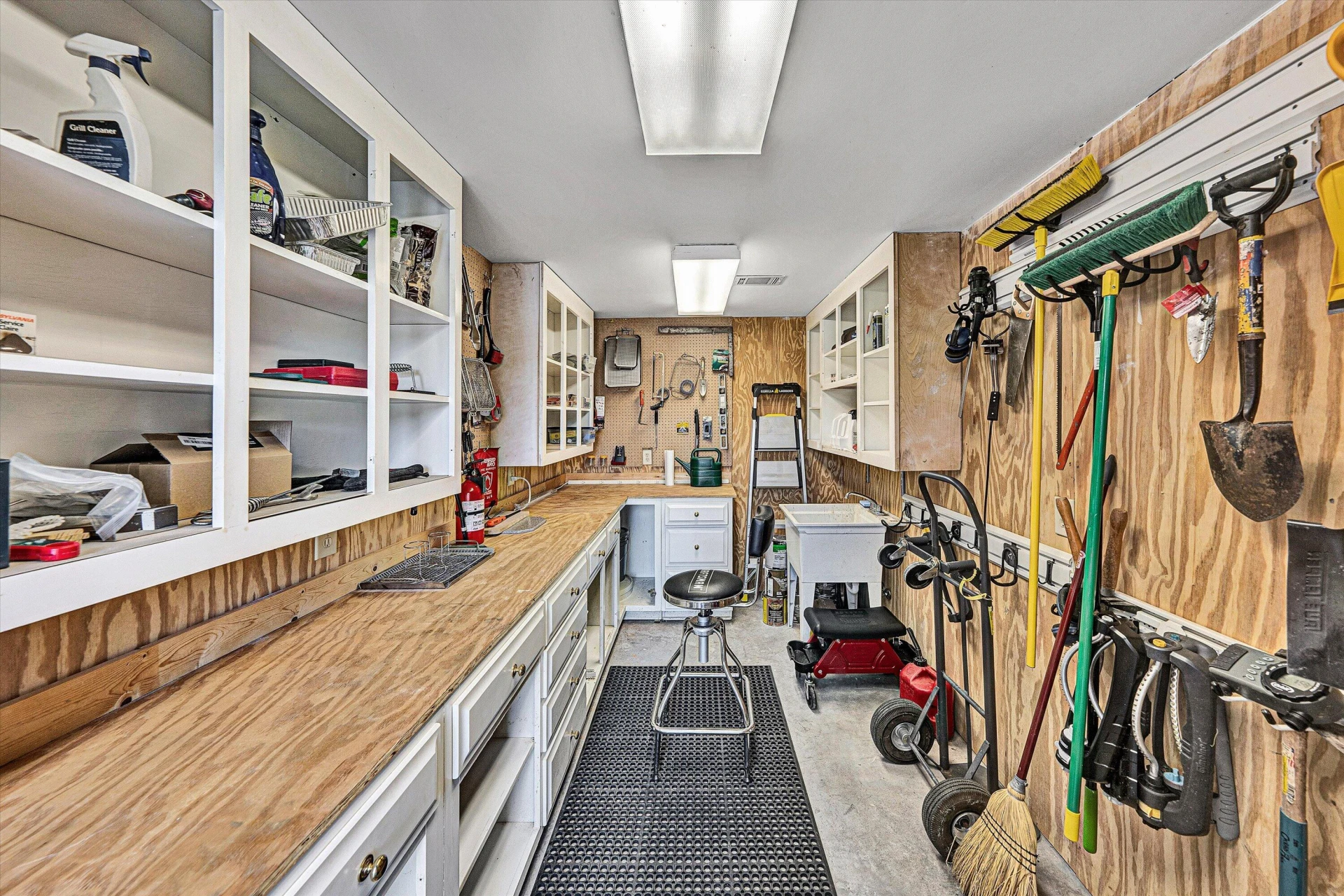 255 Upland Shores DR - Photo 53
