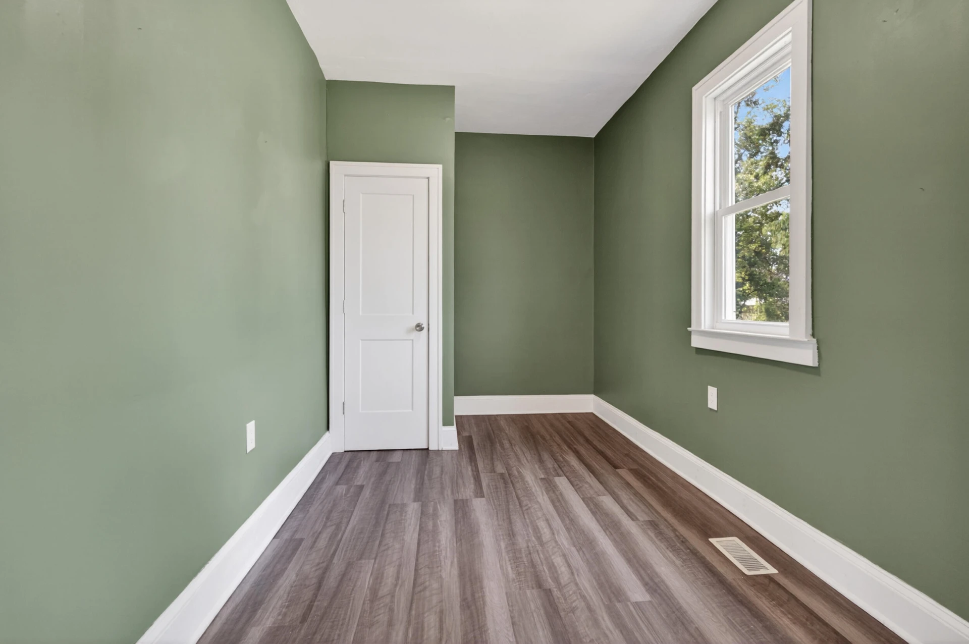 5089 Crab Orchard RD - Photo 6