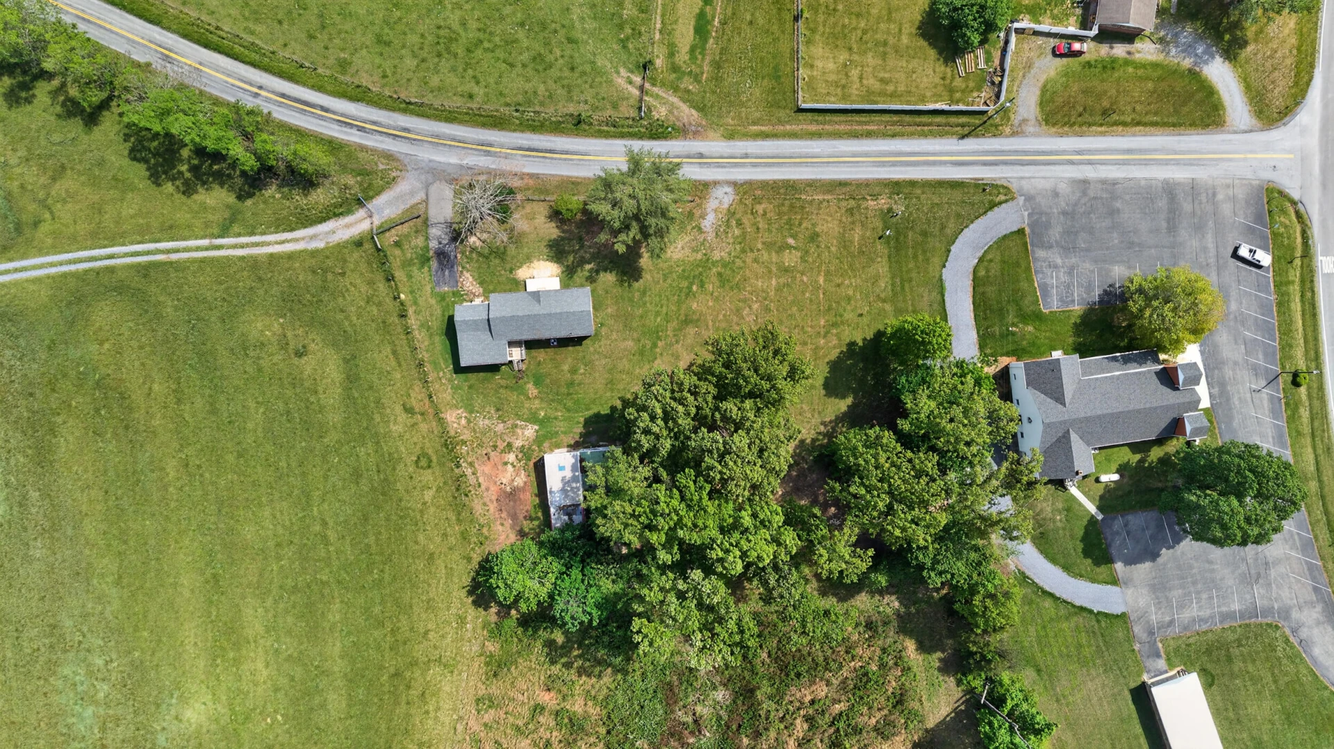 5089 Crab Orchard RD - Photo 32