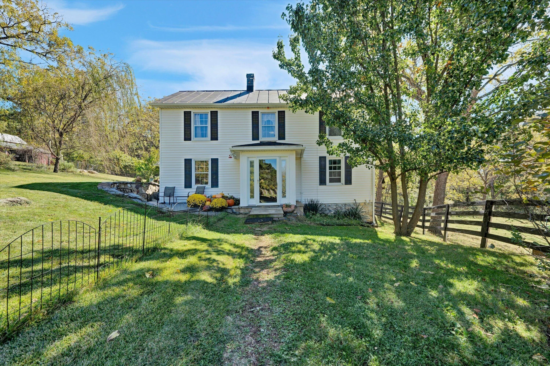 3832 Old Greenville RD - Photo 3