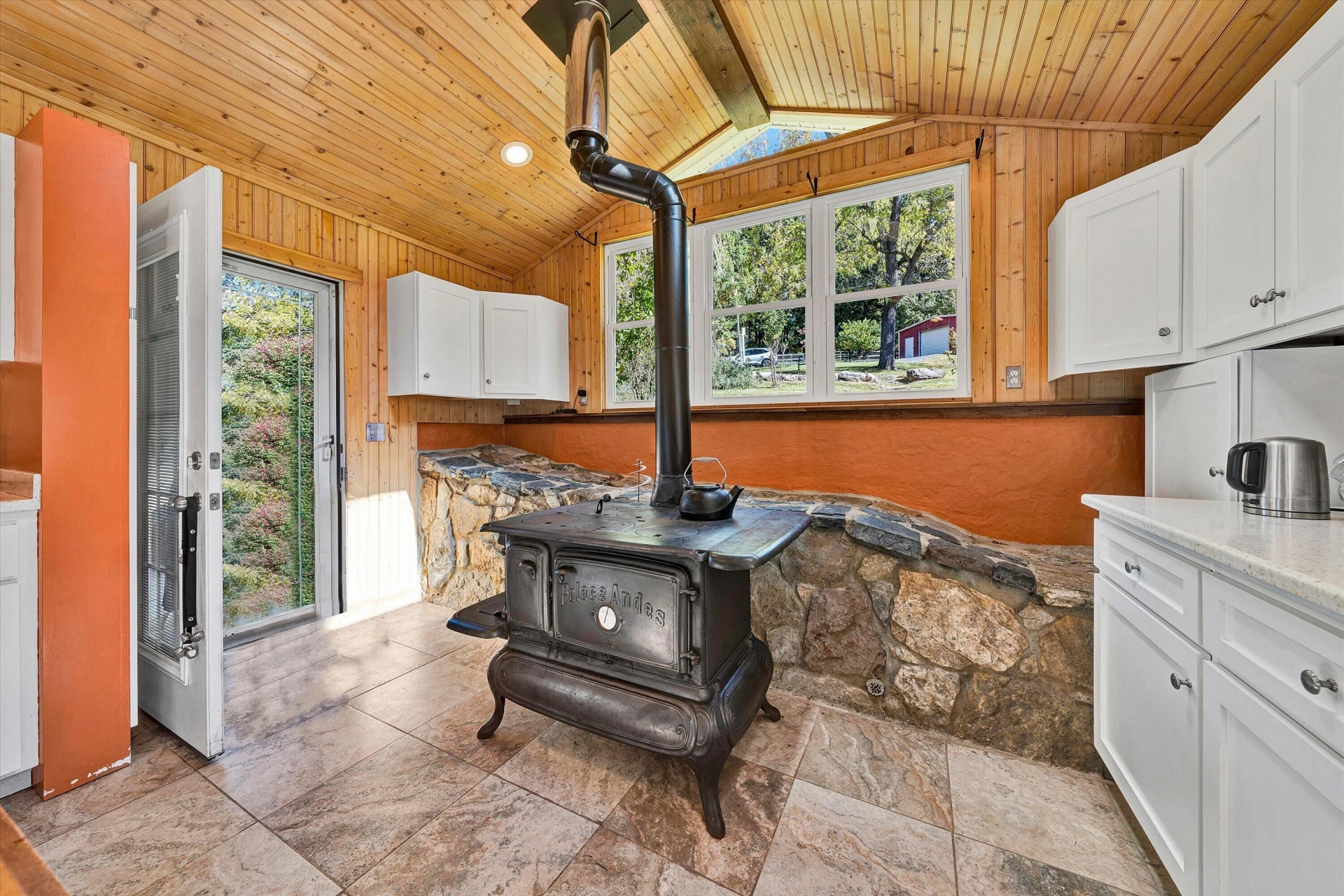 3832 Old Greenville RD - Photo 26