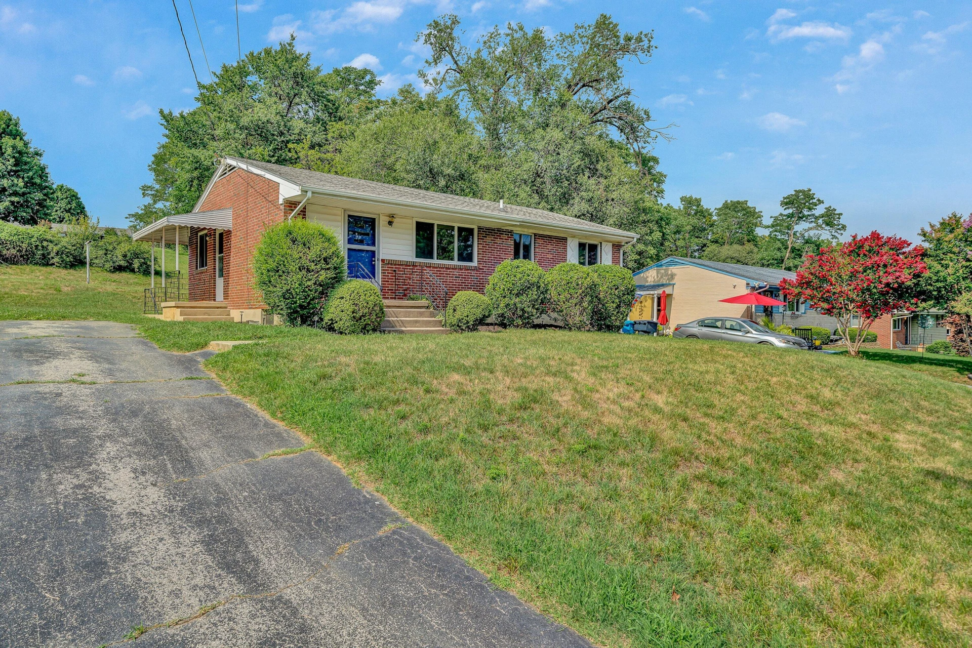 3651 Troutland AVE NW - Photo 3