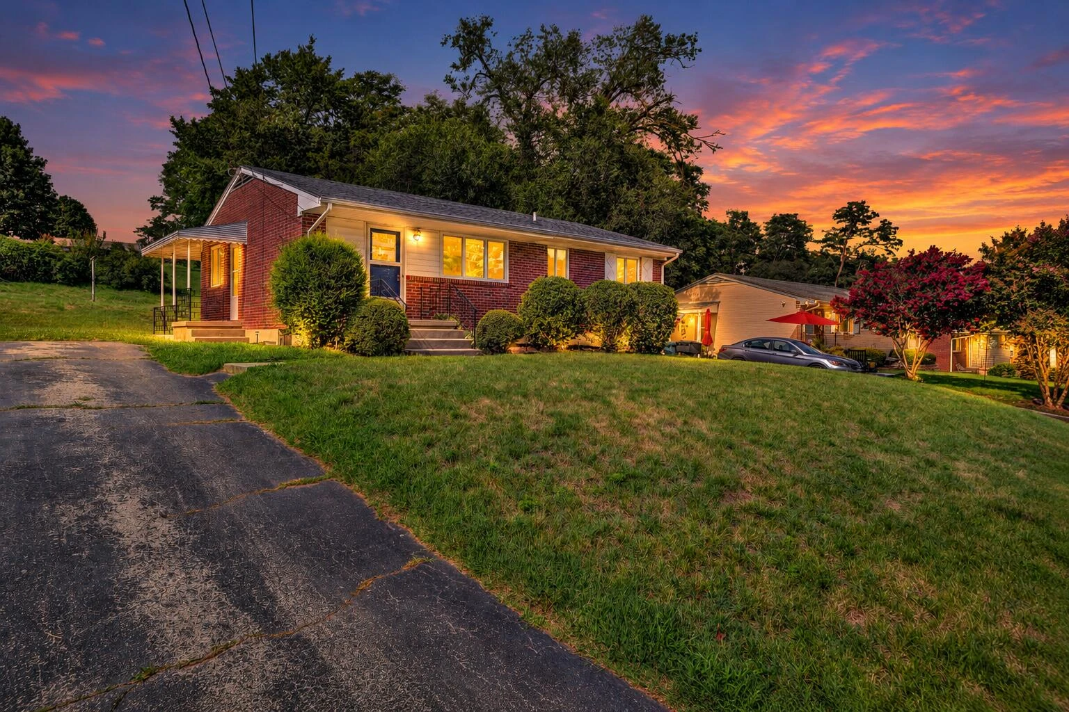 3651 Troutland AVE NW - Photo 4
