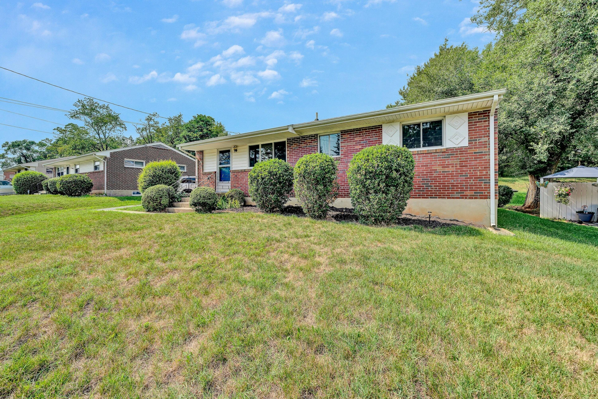 3651 Troutland AVE NW - Photo 5