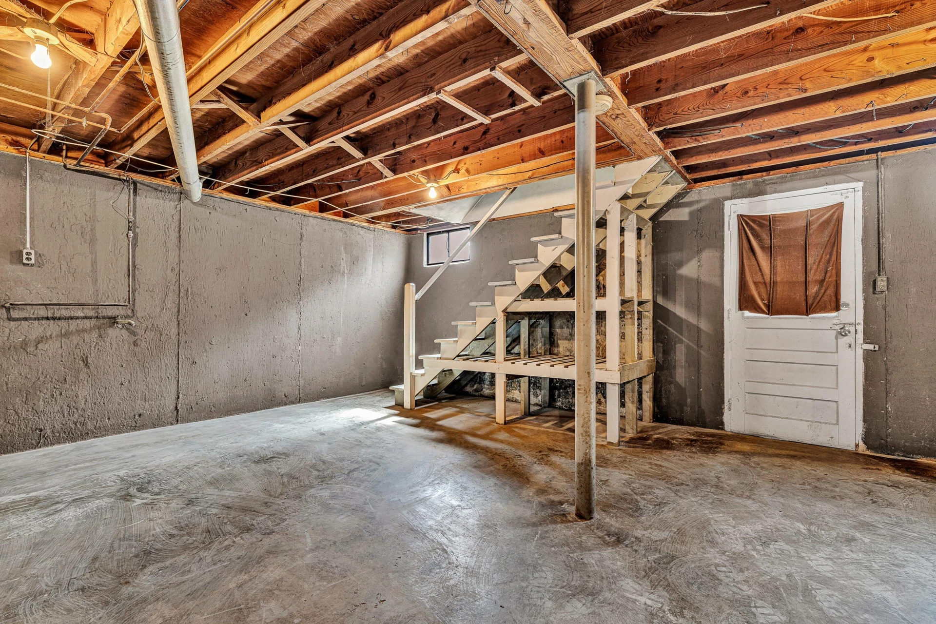 3651 Troutland AVE NW - Photo 24