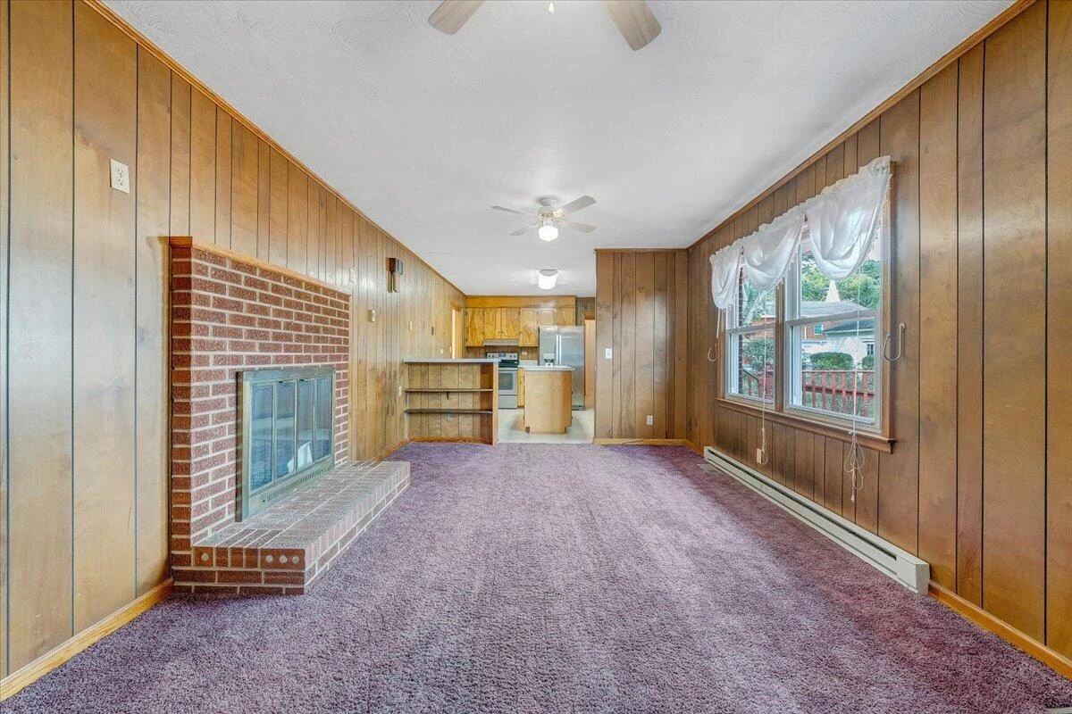 61 Caldwell ST - Photo 13
