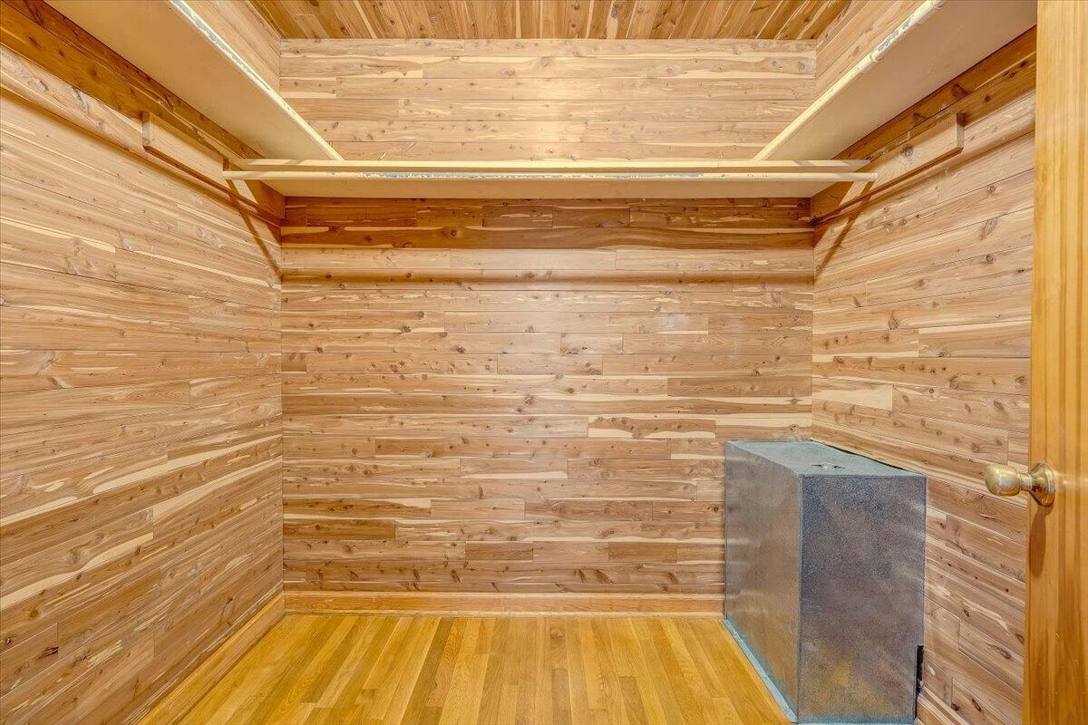 61 Caldwell ST - Photo 15