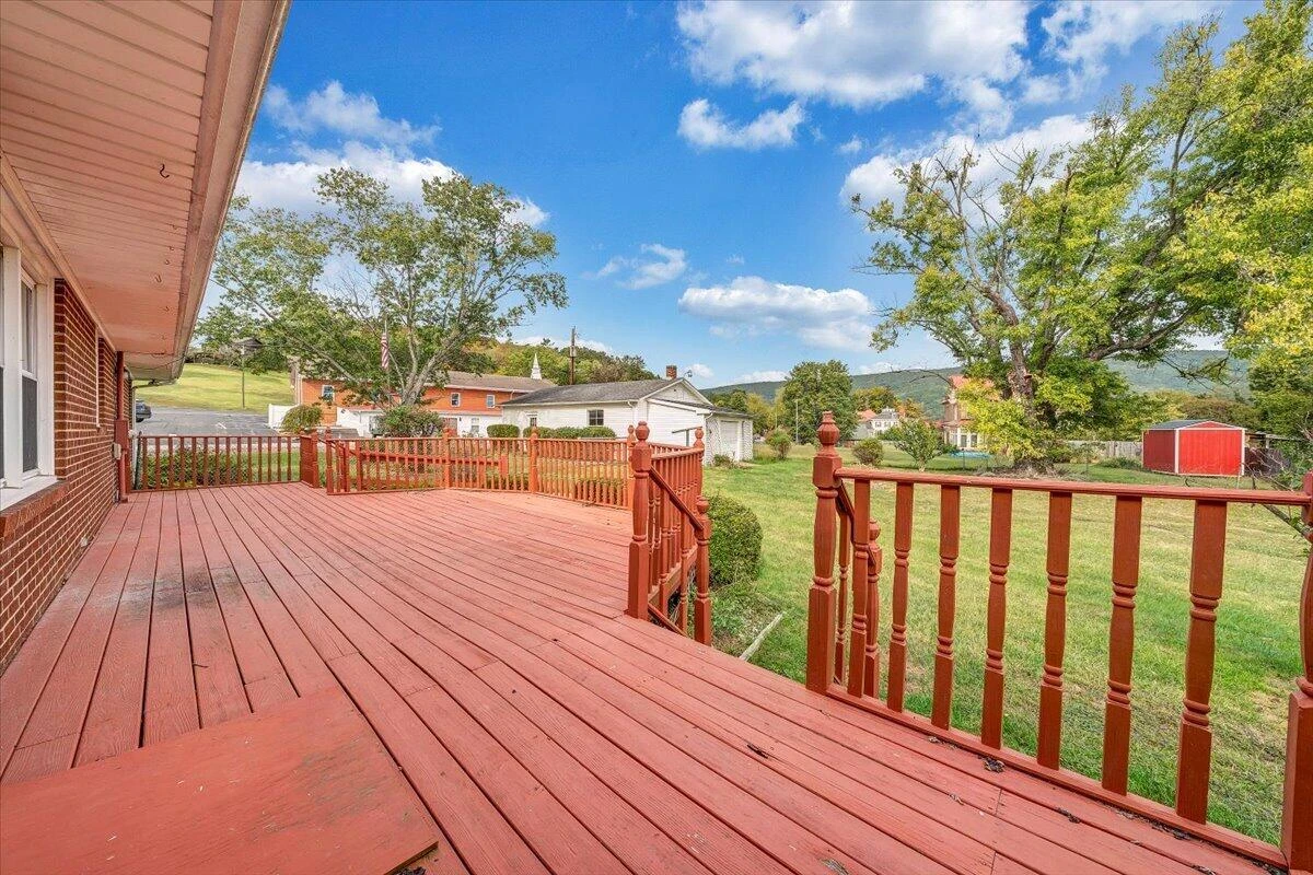 61 Caldwell ST - Photo 26