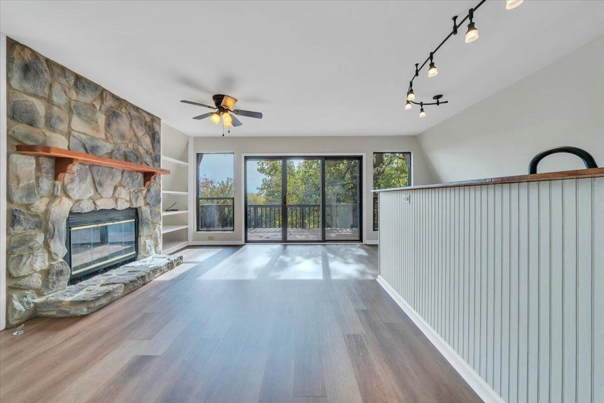 9476 Airpoint DR - Photo 10