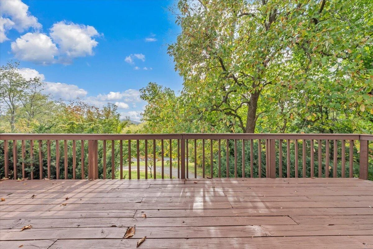 9476 Airpoint DR - Photo 13