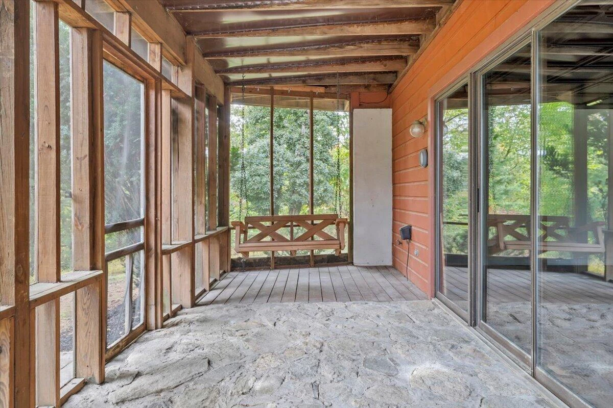 9476 Airpoint DR - Photo 37