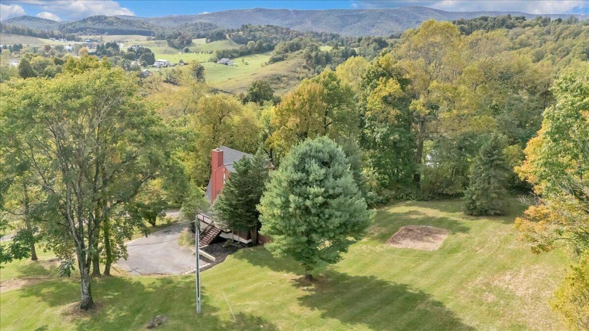 9476 Airpoint DR - Photo 54