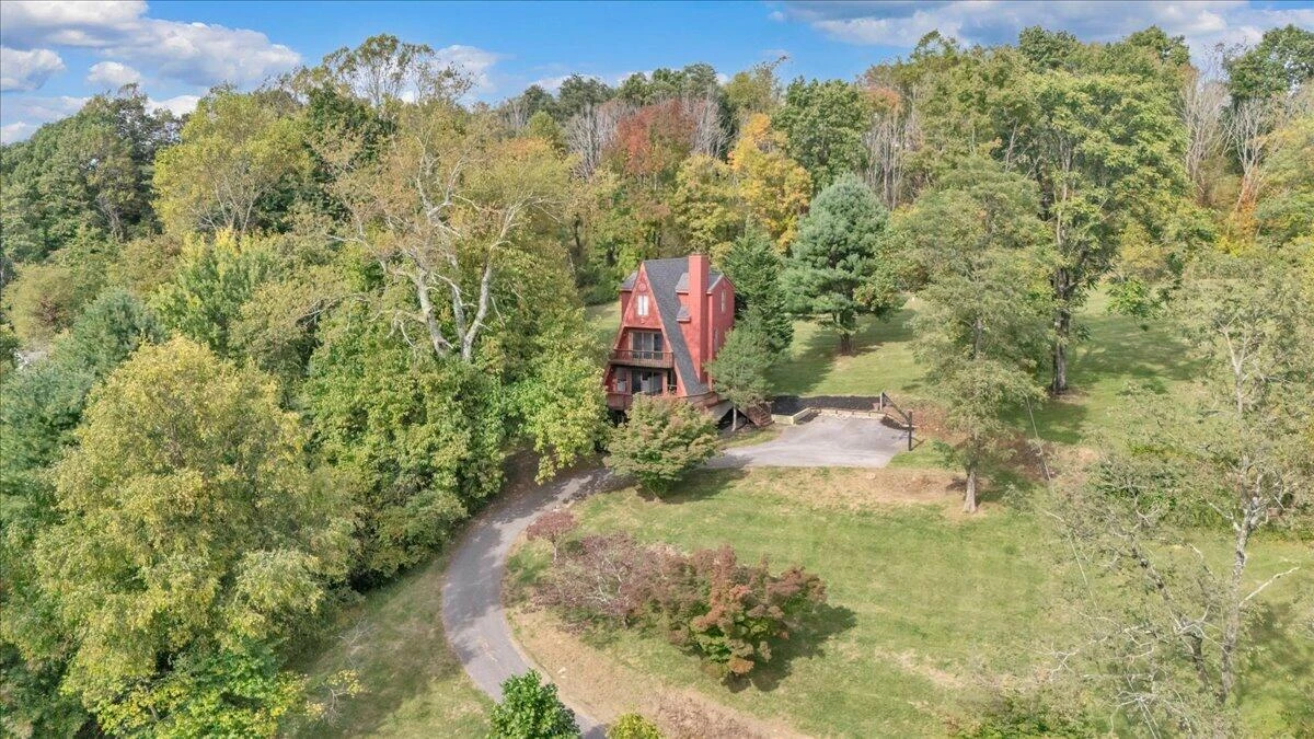 9476 Airpoint DR - Photo 63