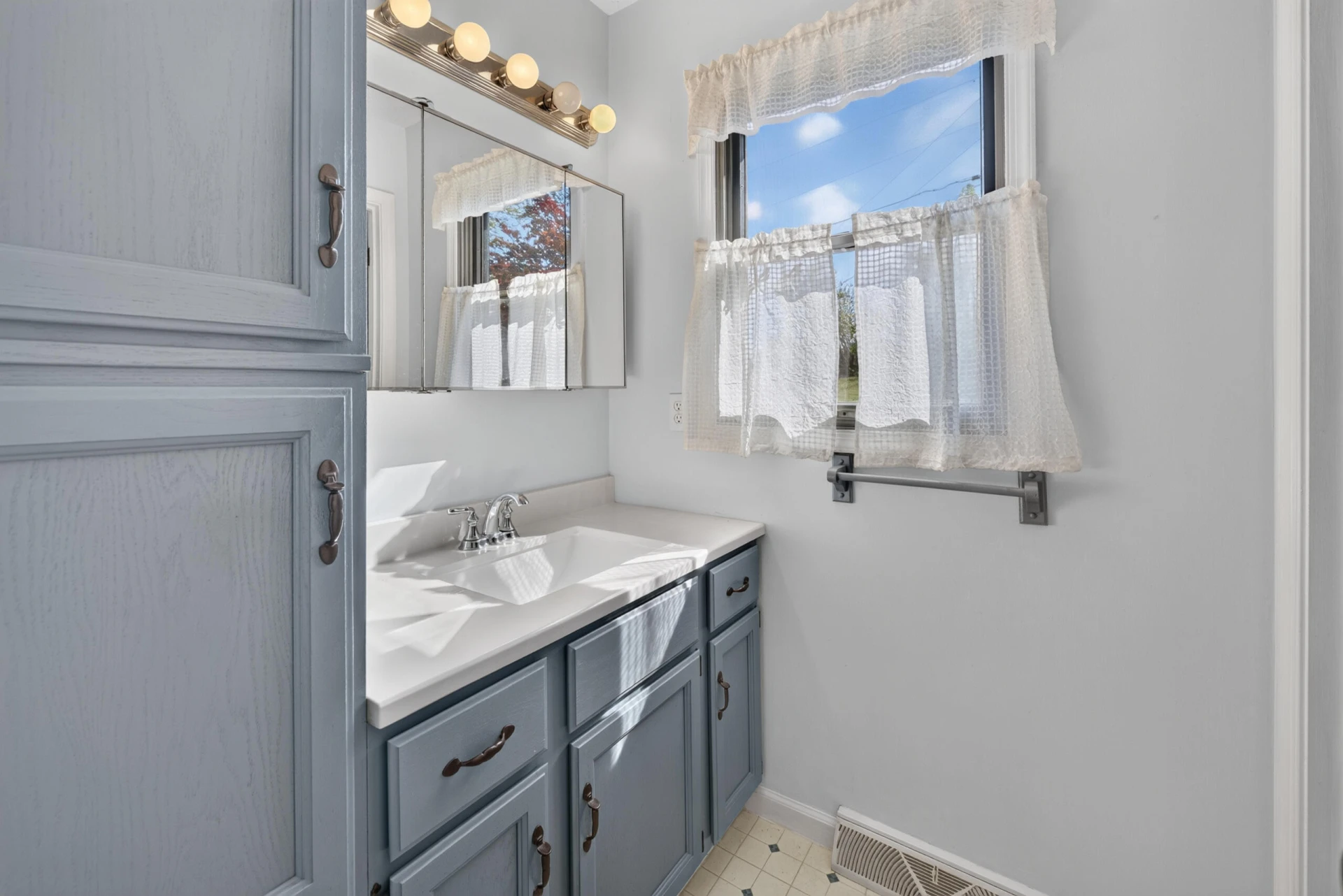 1085 Carters Island RD - Photo 32