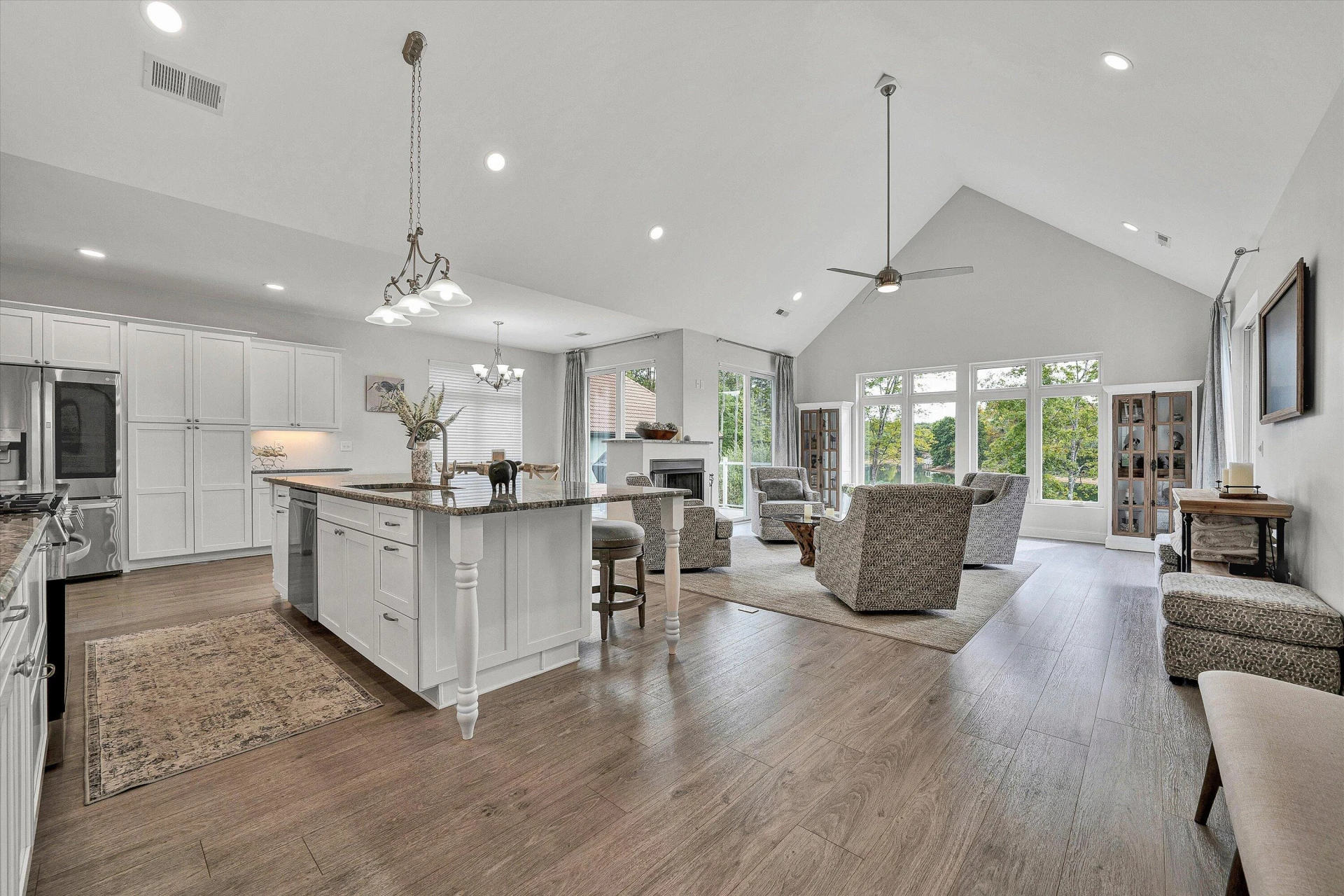 324 Blue Heron RD - Photo 9