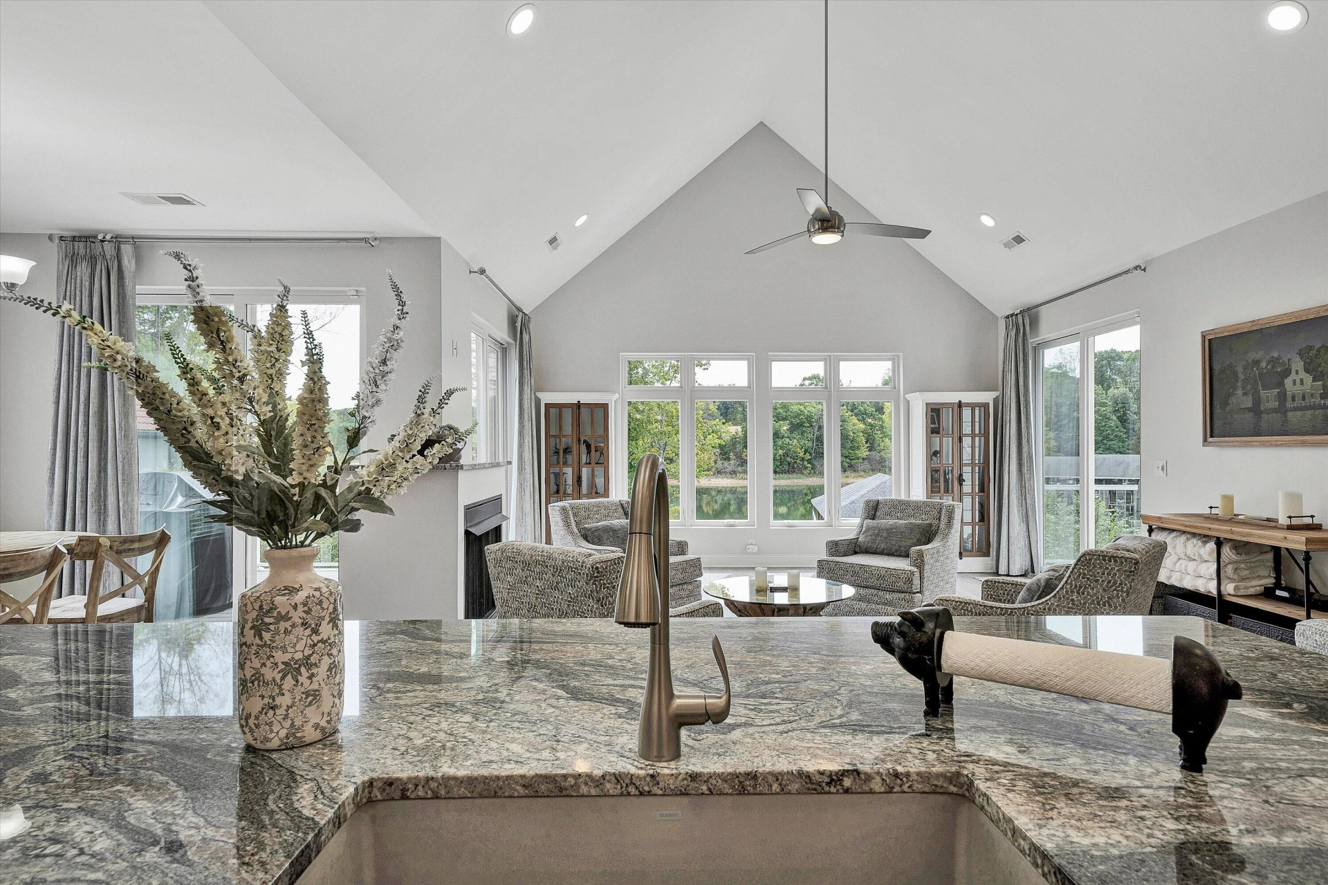 324 Blue Heron RD - Photo 17