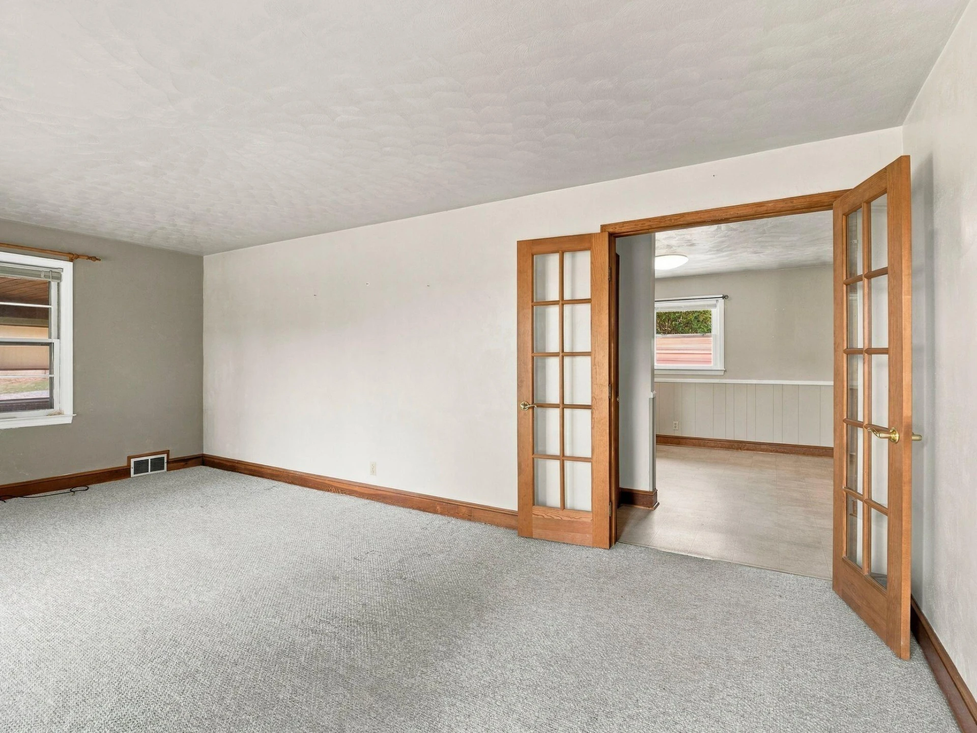 4019 Franklin ST - Photo 4