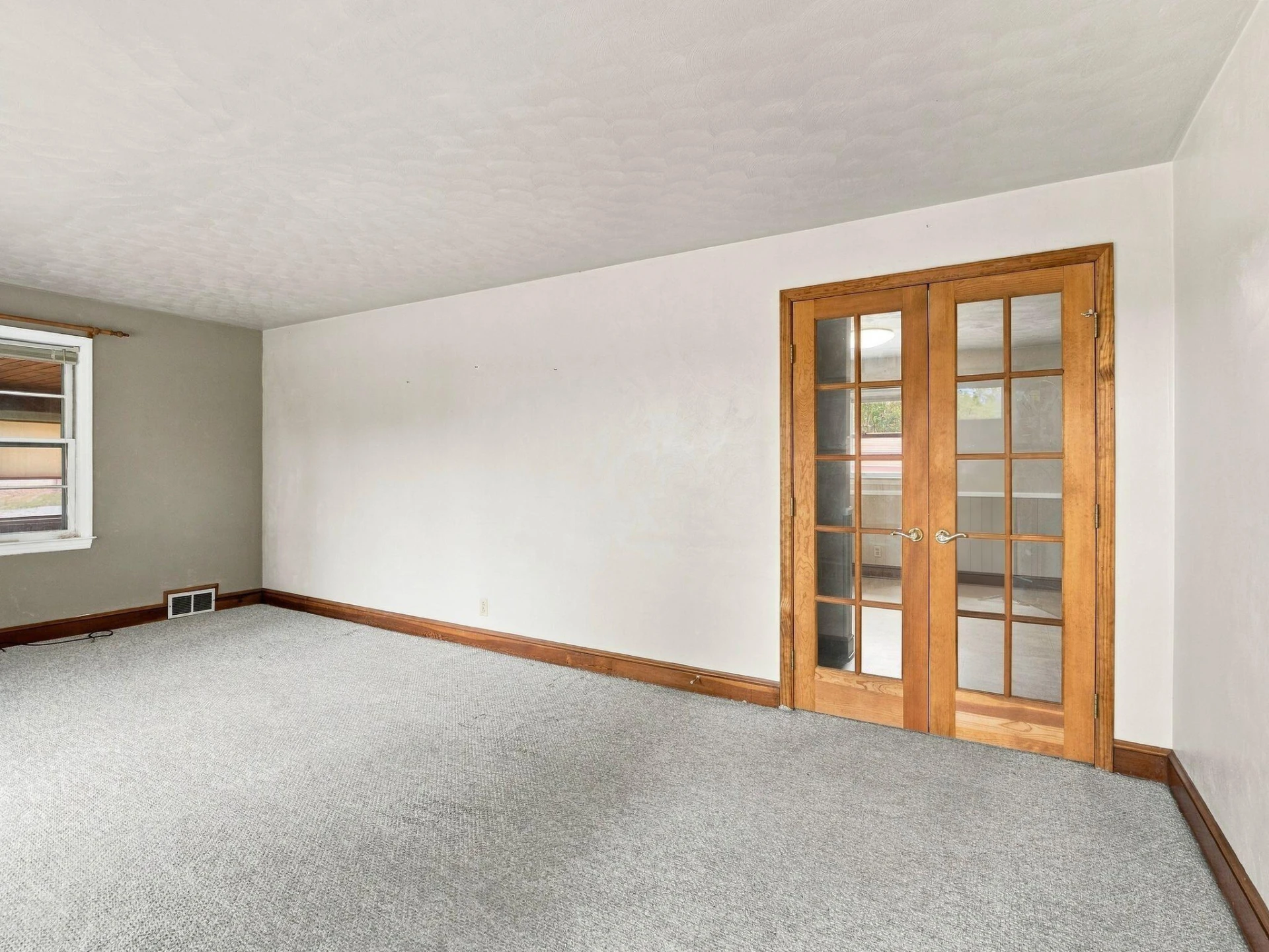4019 Franklin ST - Photo 5