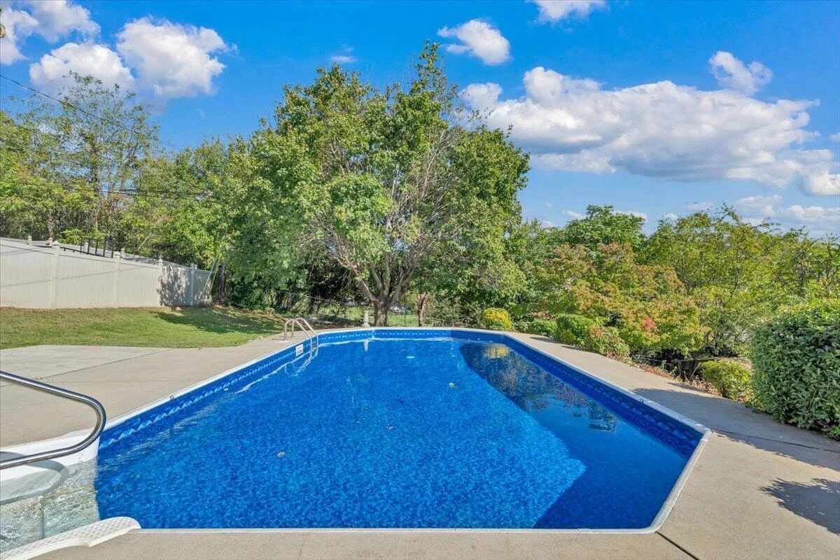 1707 Angus RD NW - Photo 3