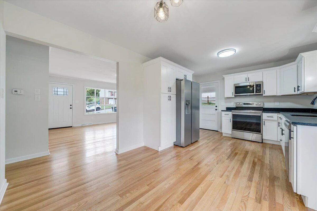 1707 Angus RD NW - Photo 10