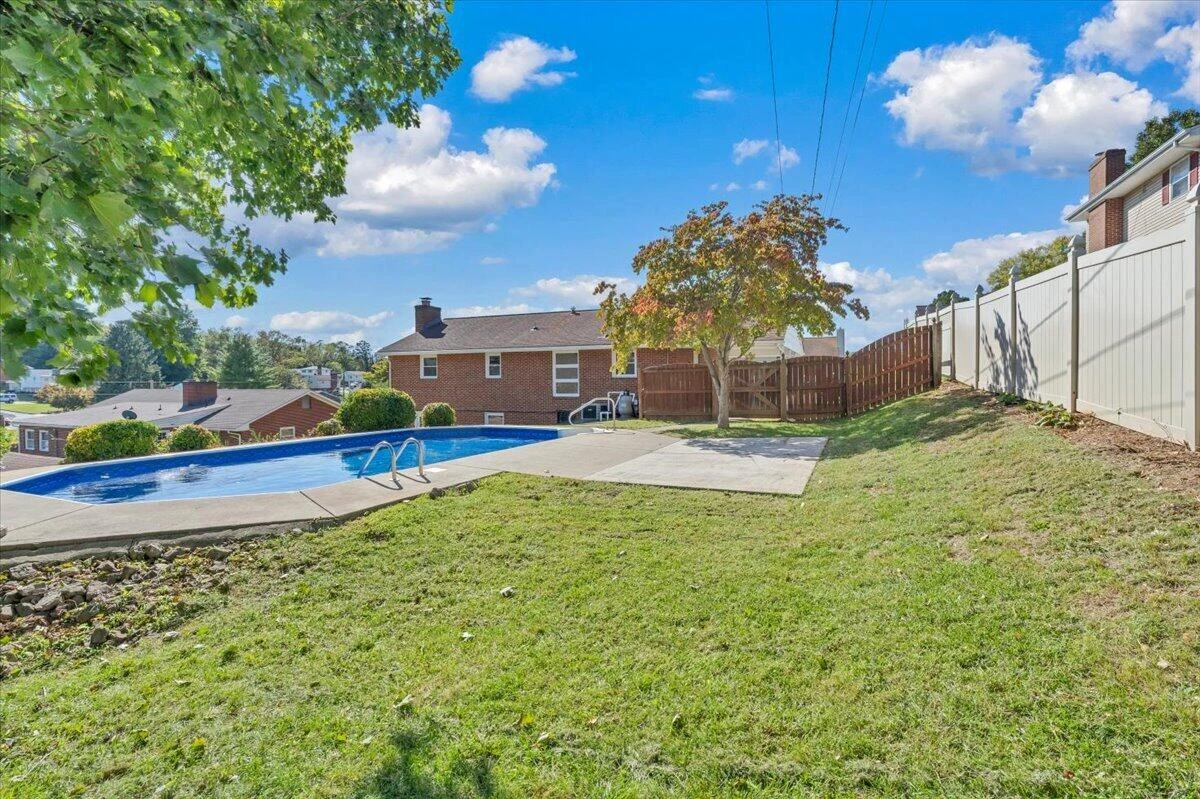 1707 Angus RD NW - Photo 34