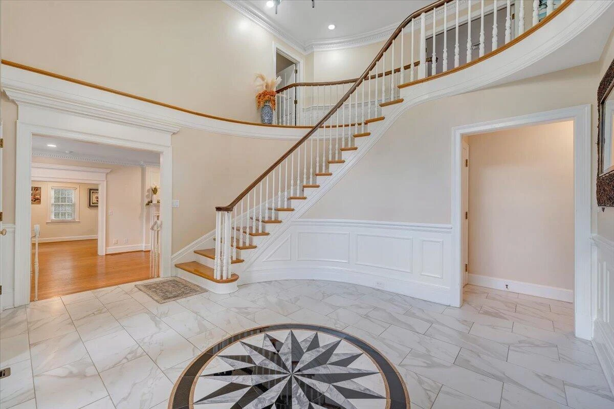 4949 Buckhorn RD - Photo 3
