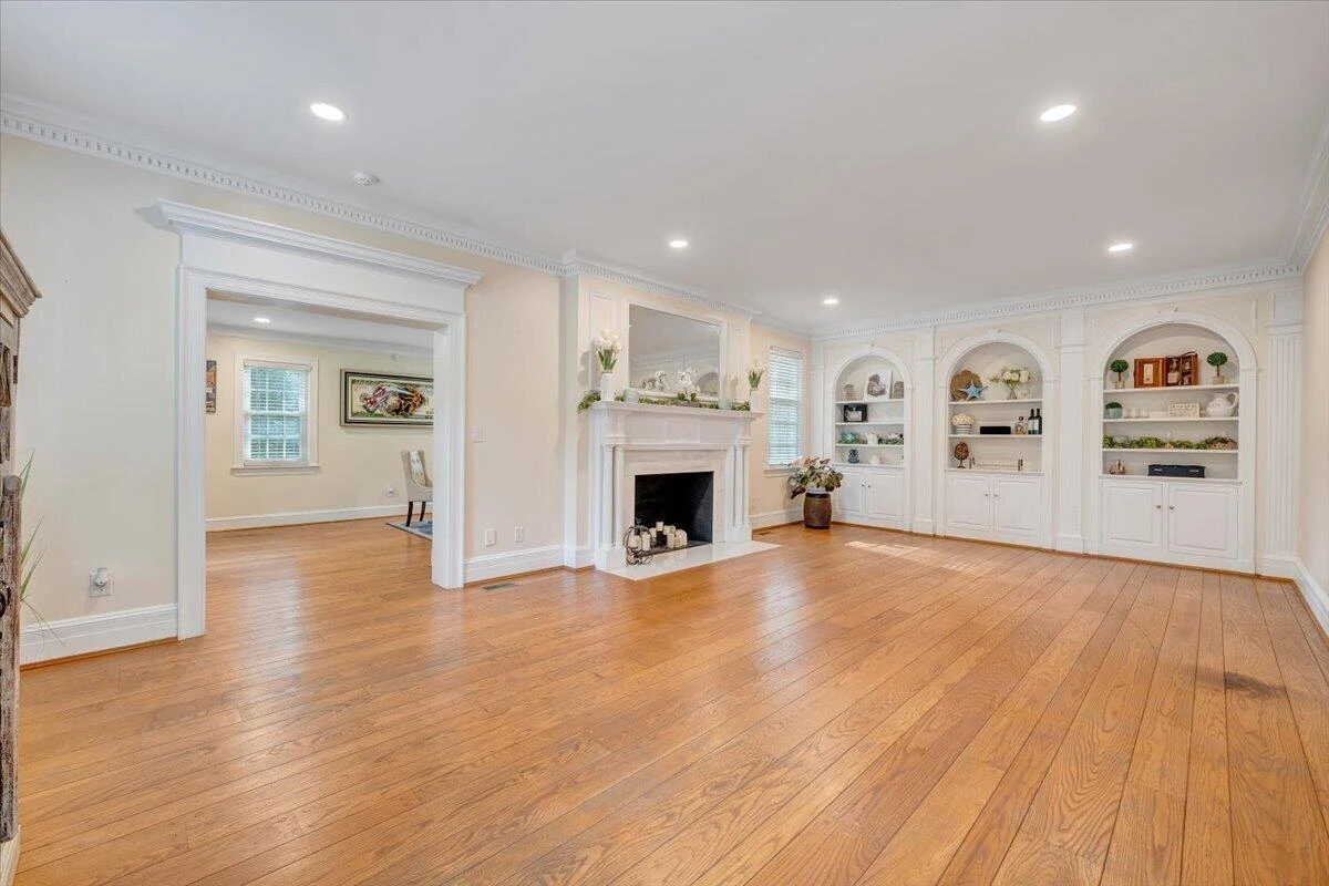 4949 Buckhorn RD - Photo 5