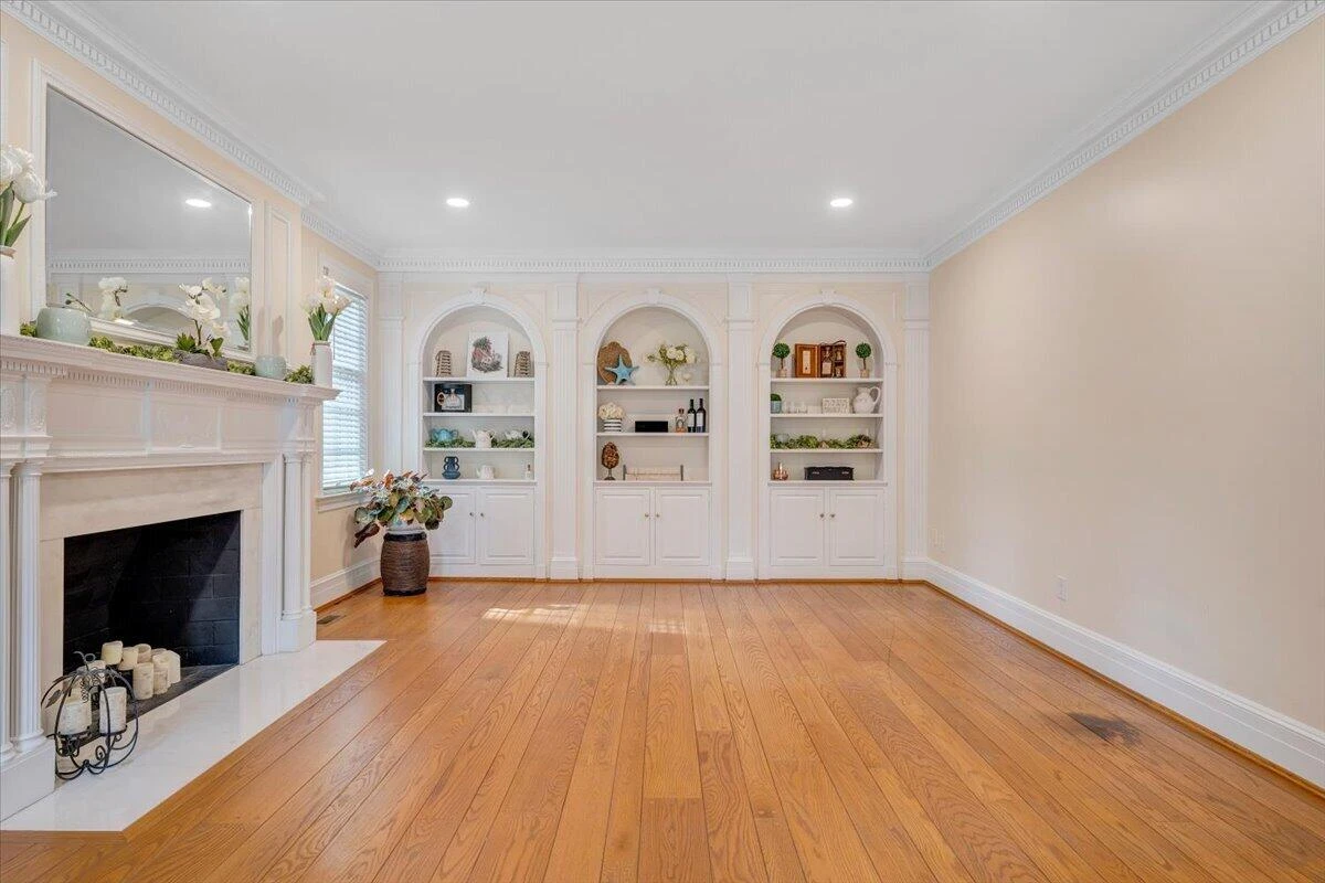 4949 Buckhorn RD - Photo 6