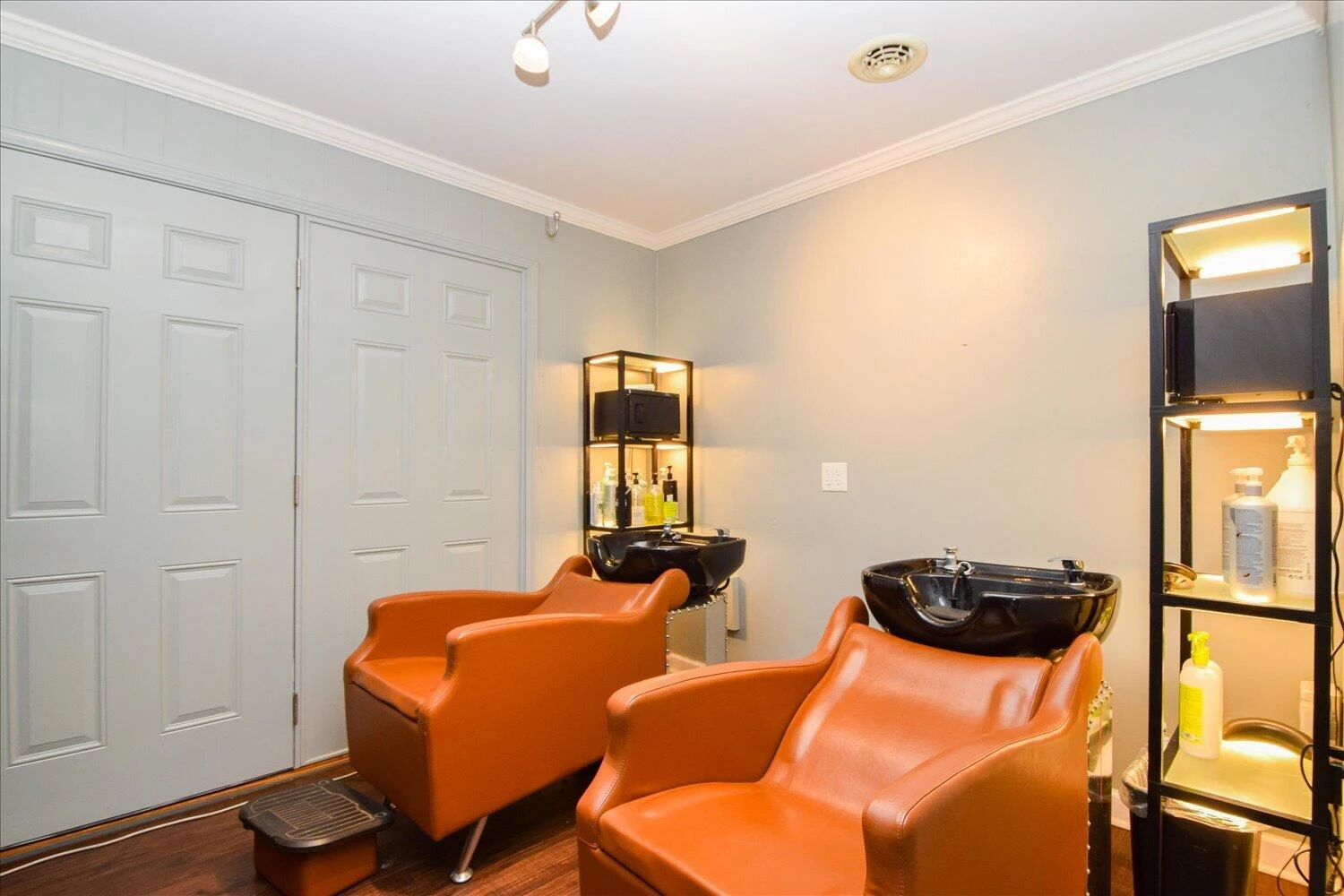 3746 Colonial AVE - Photo 20